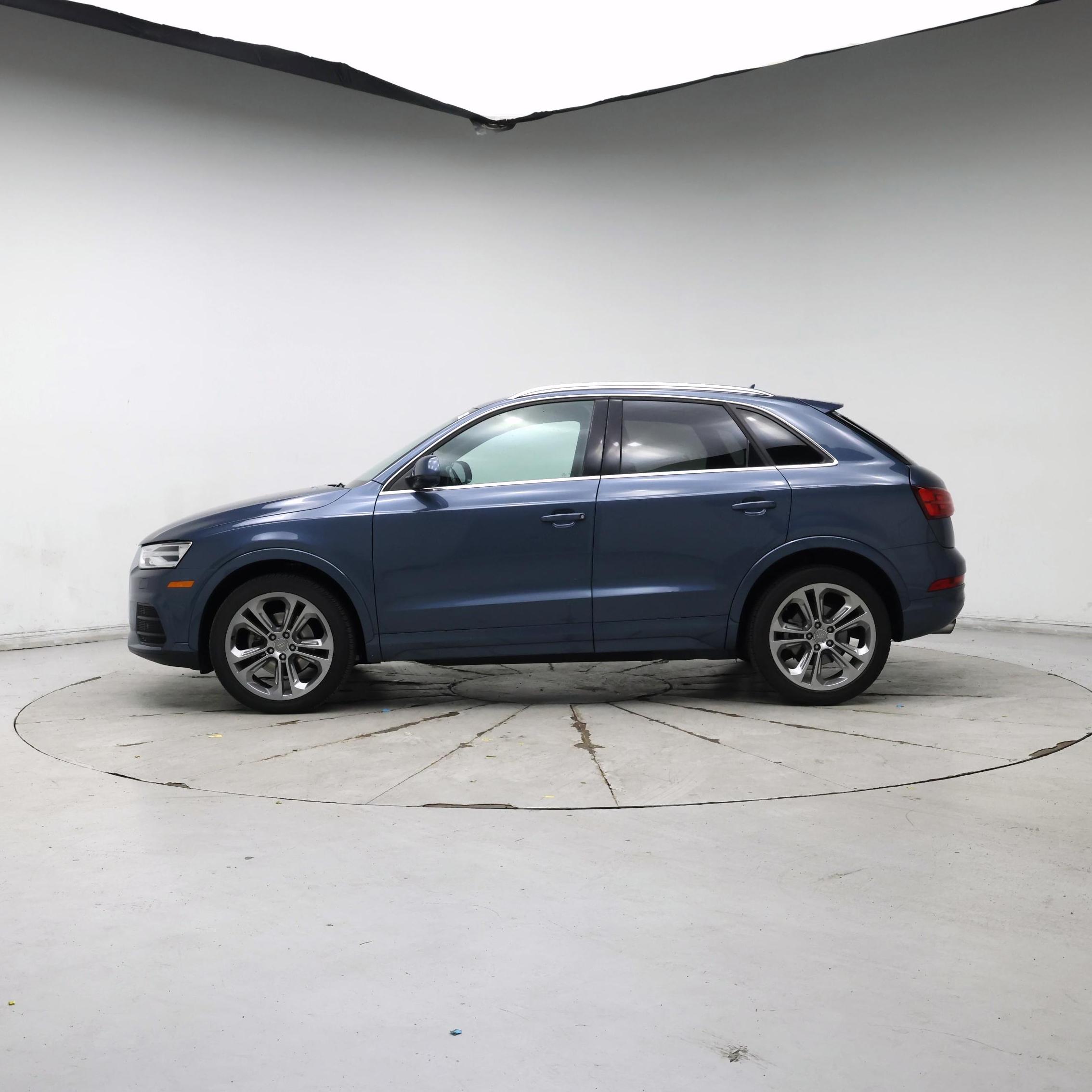 Thumbnail: 2016 Audi Q3 - 3