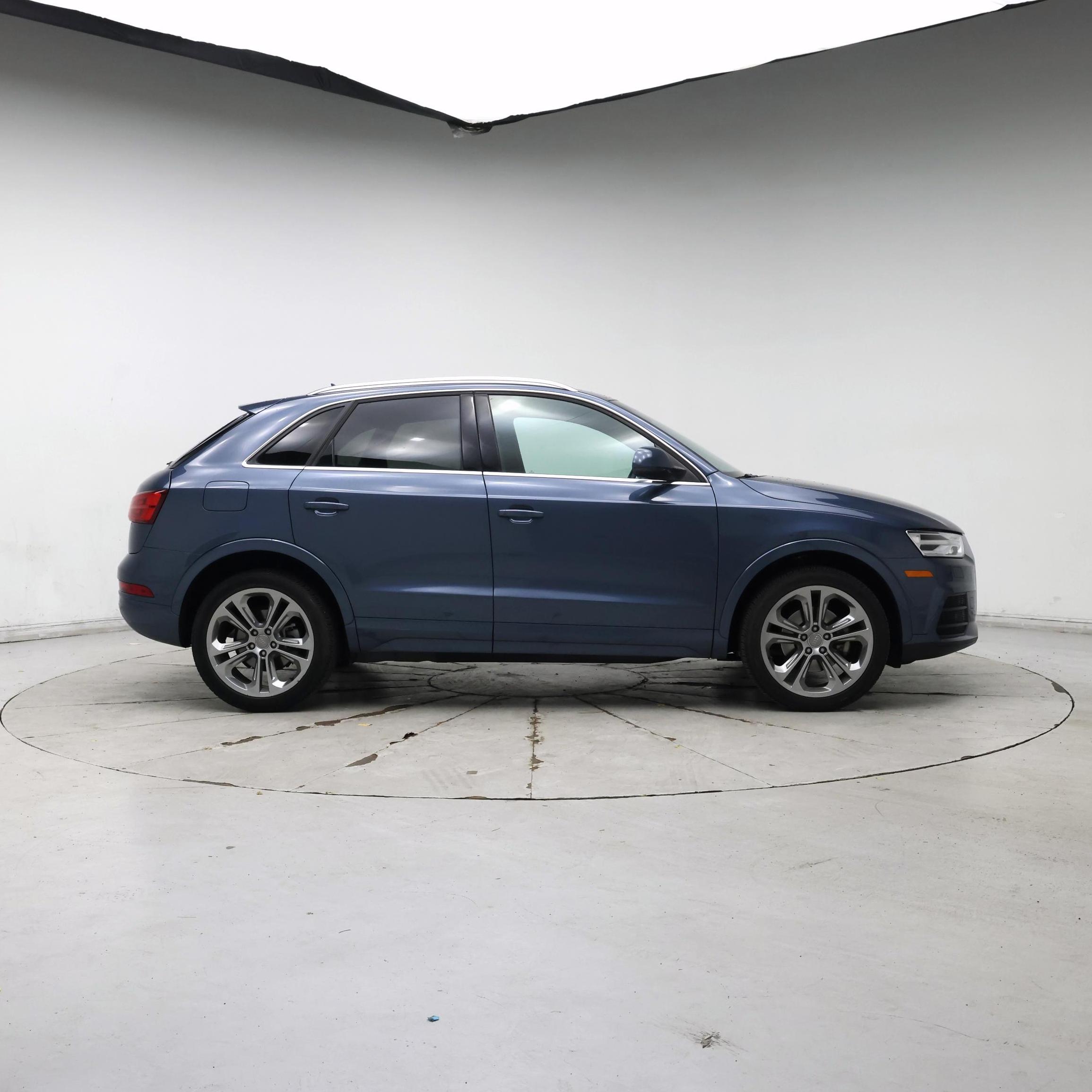 Thumbnail: 2016 Audi Q3 - 7