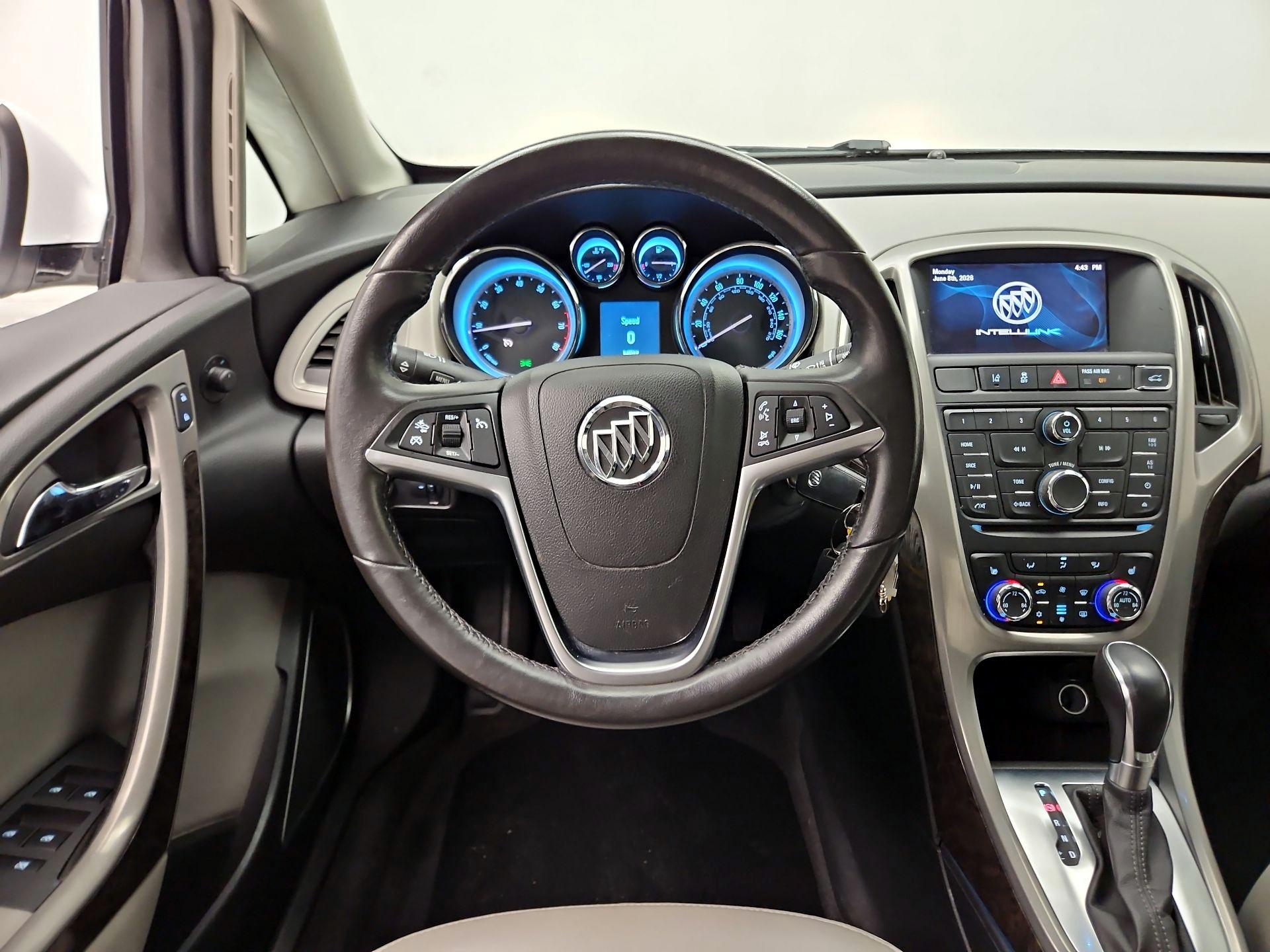Thumbnail: 2015 Buick Verano - 10