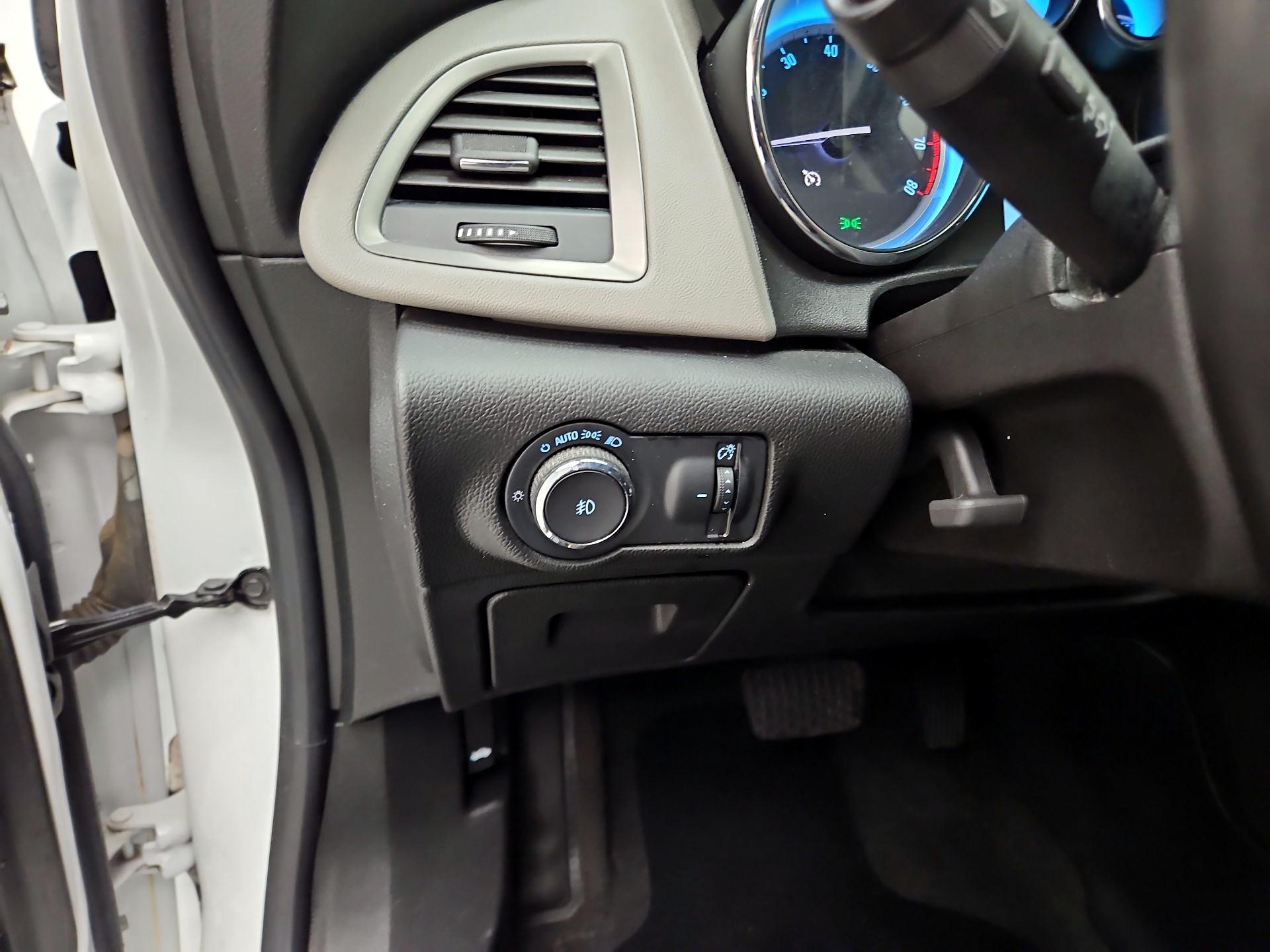 Thumbnail: 2015 Buick Verano - 13