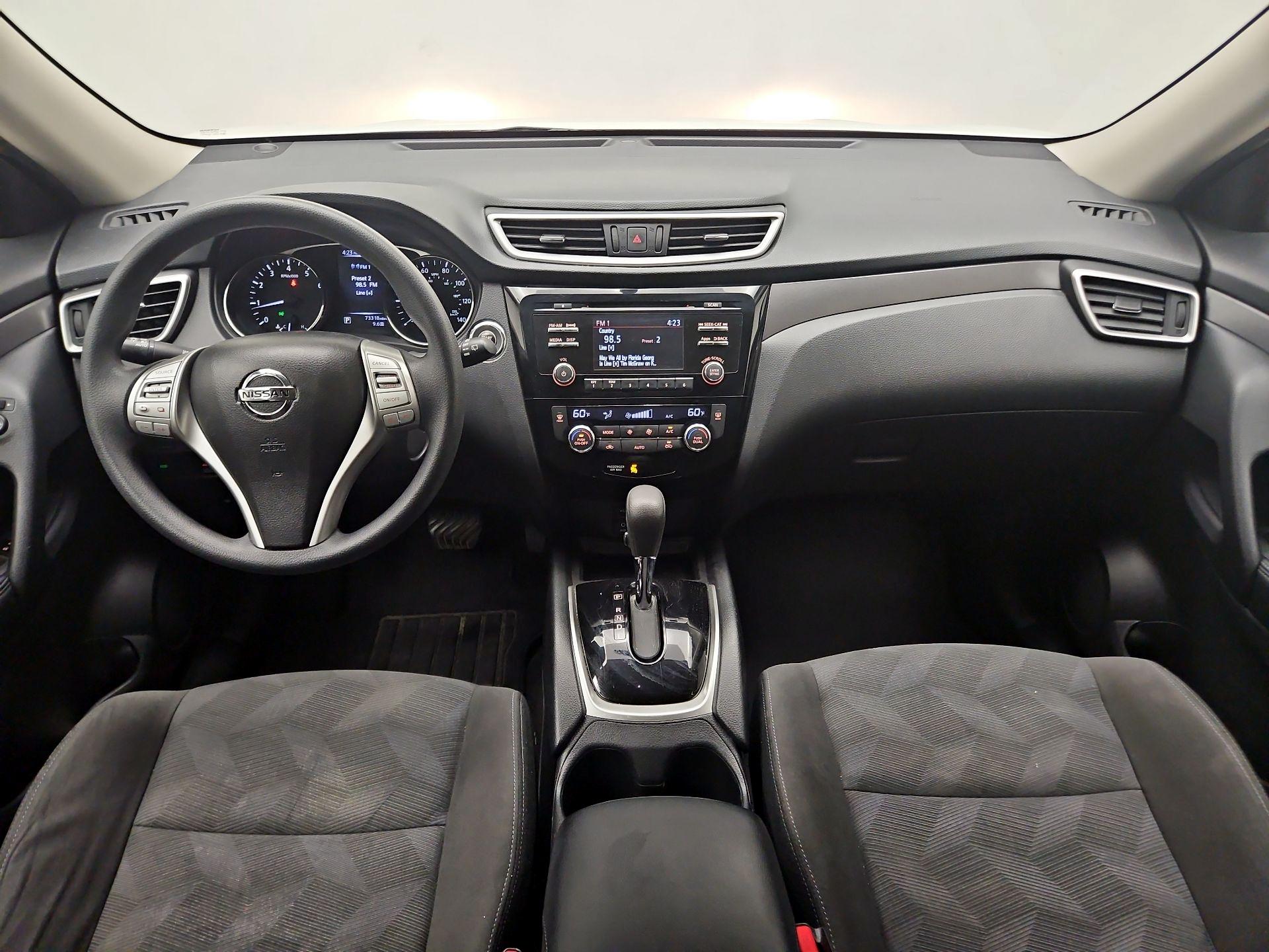 Thumbnail: 2016 Nissan Rogue - 9