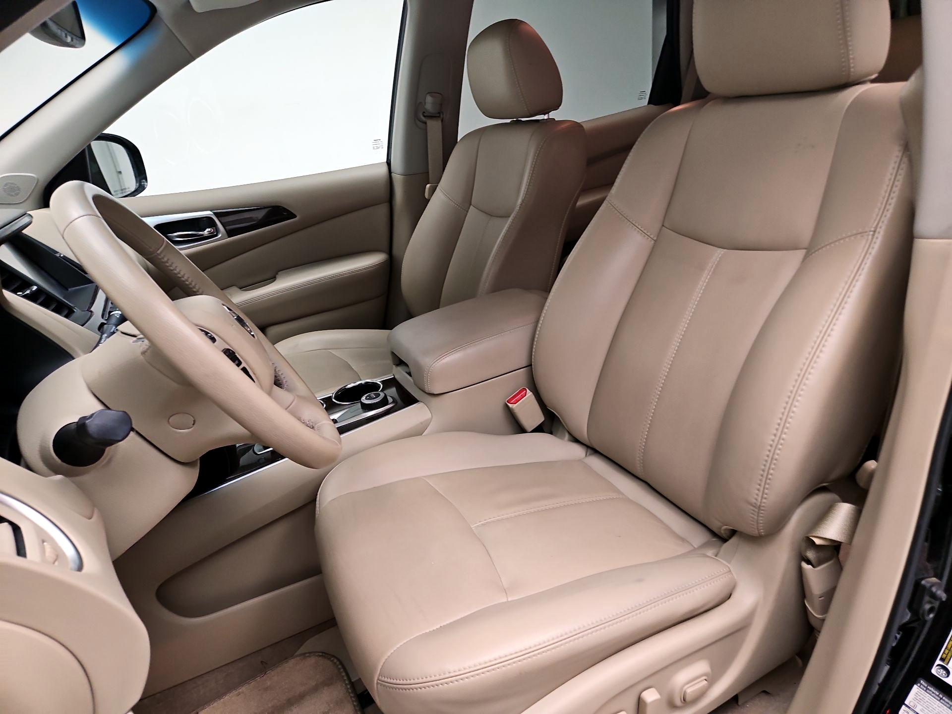 Thumbnail: 2014 Nissan Pathfinder - 11