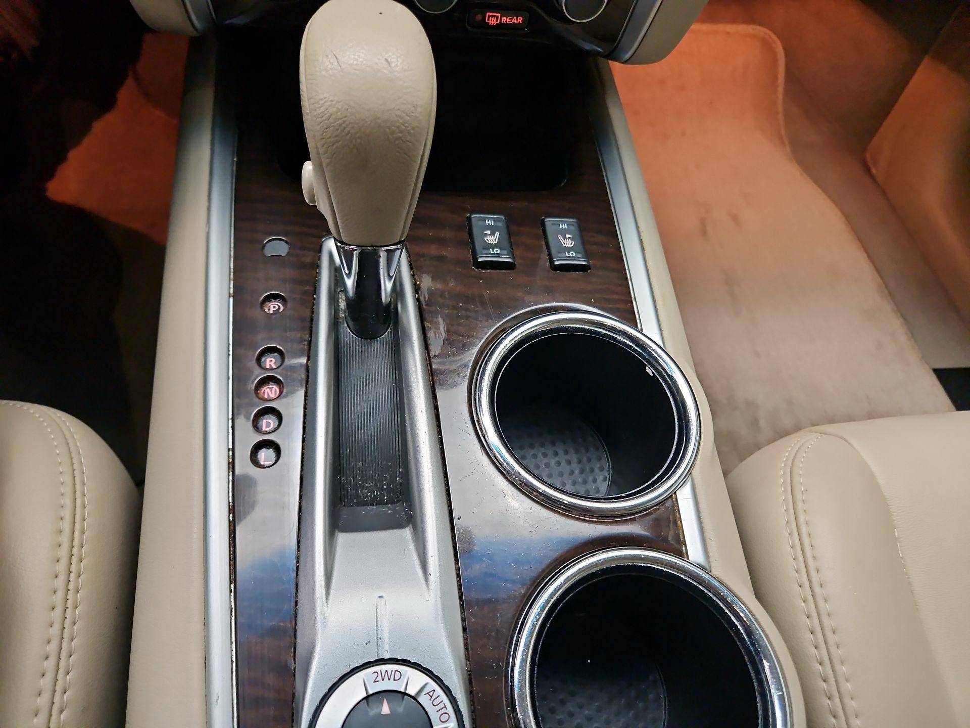 Thumbnail: 2014 Nissan Pathfinder - 18
