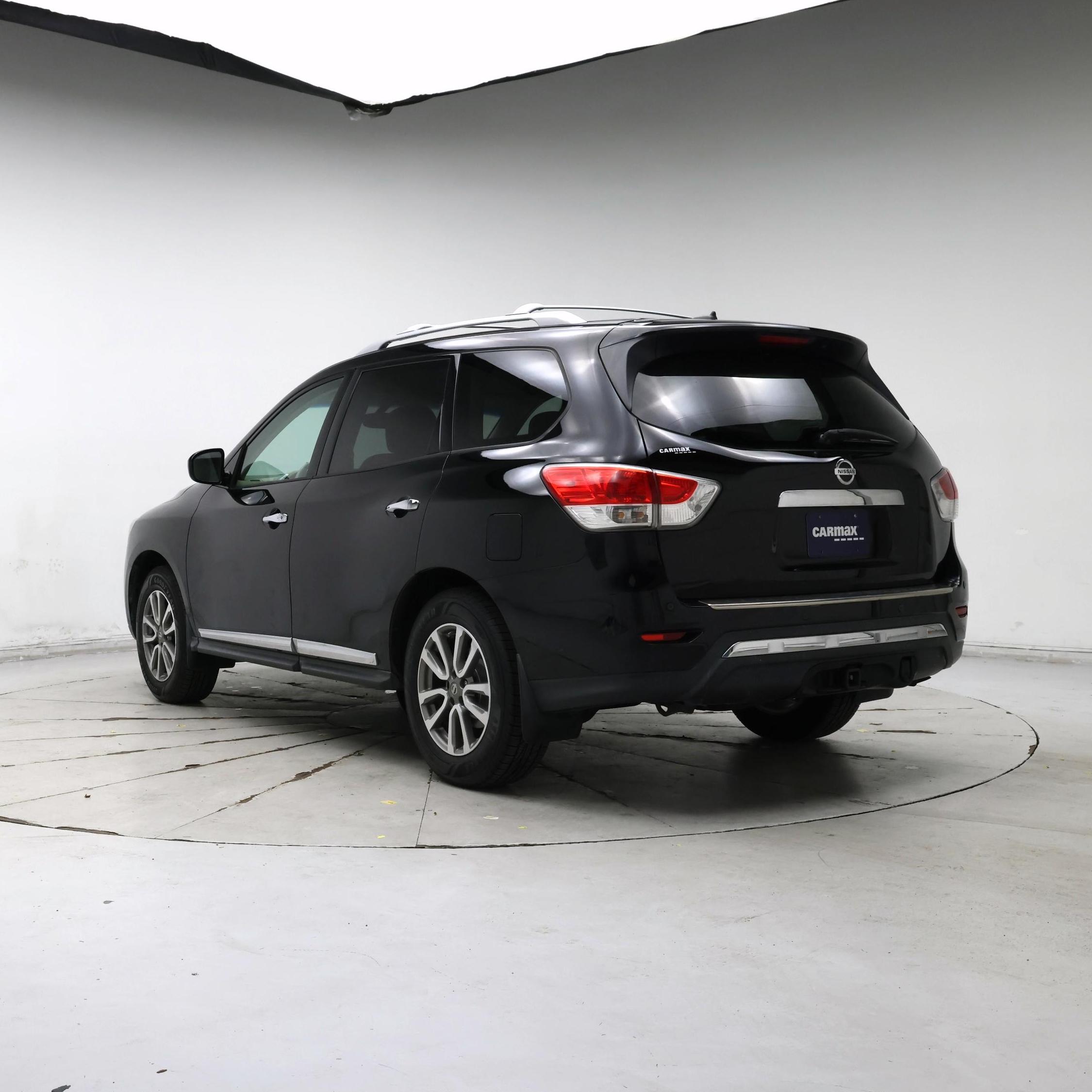 Thumbnail: 2014 Nissan Pathfinder - 2