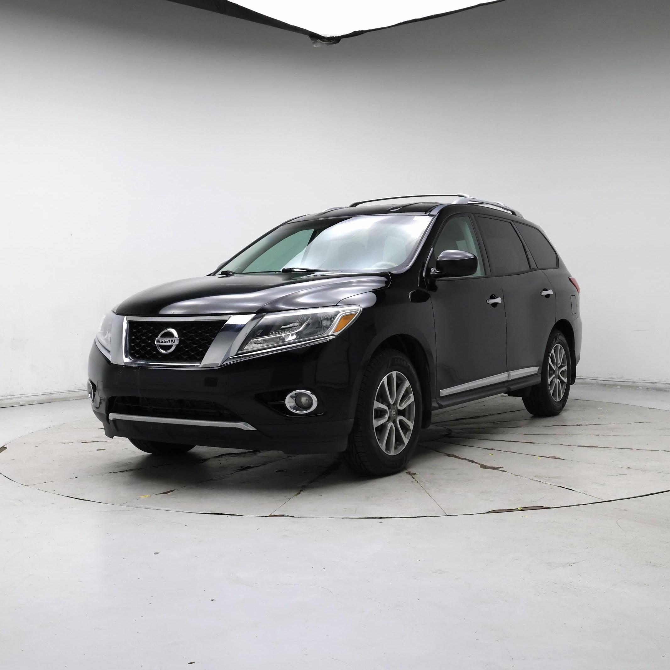 Thumbnail: 2014 Nissan Pathfinder - 4