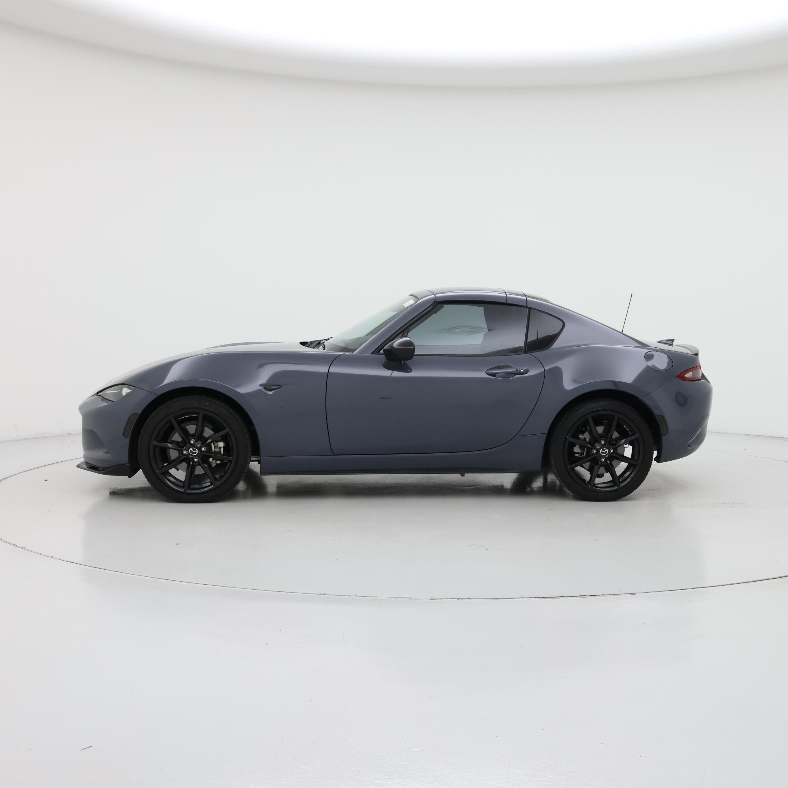 Thumbnail: 2021 Mazda MX-5 Miata - 3