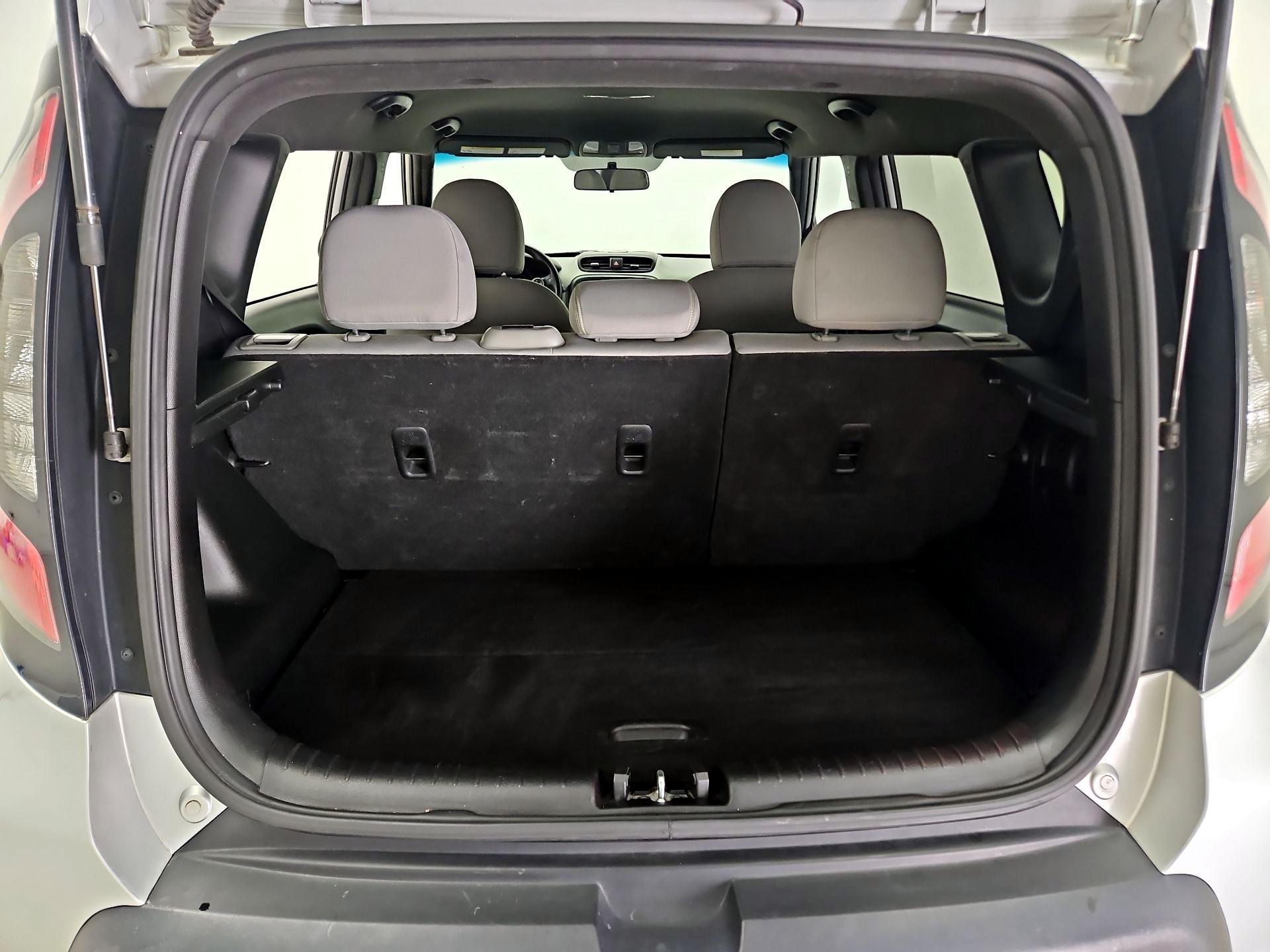 Thumbnail: 2015 Kia Soul - 19