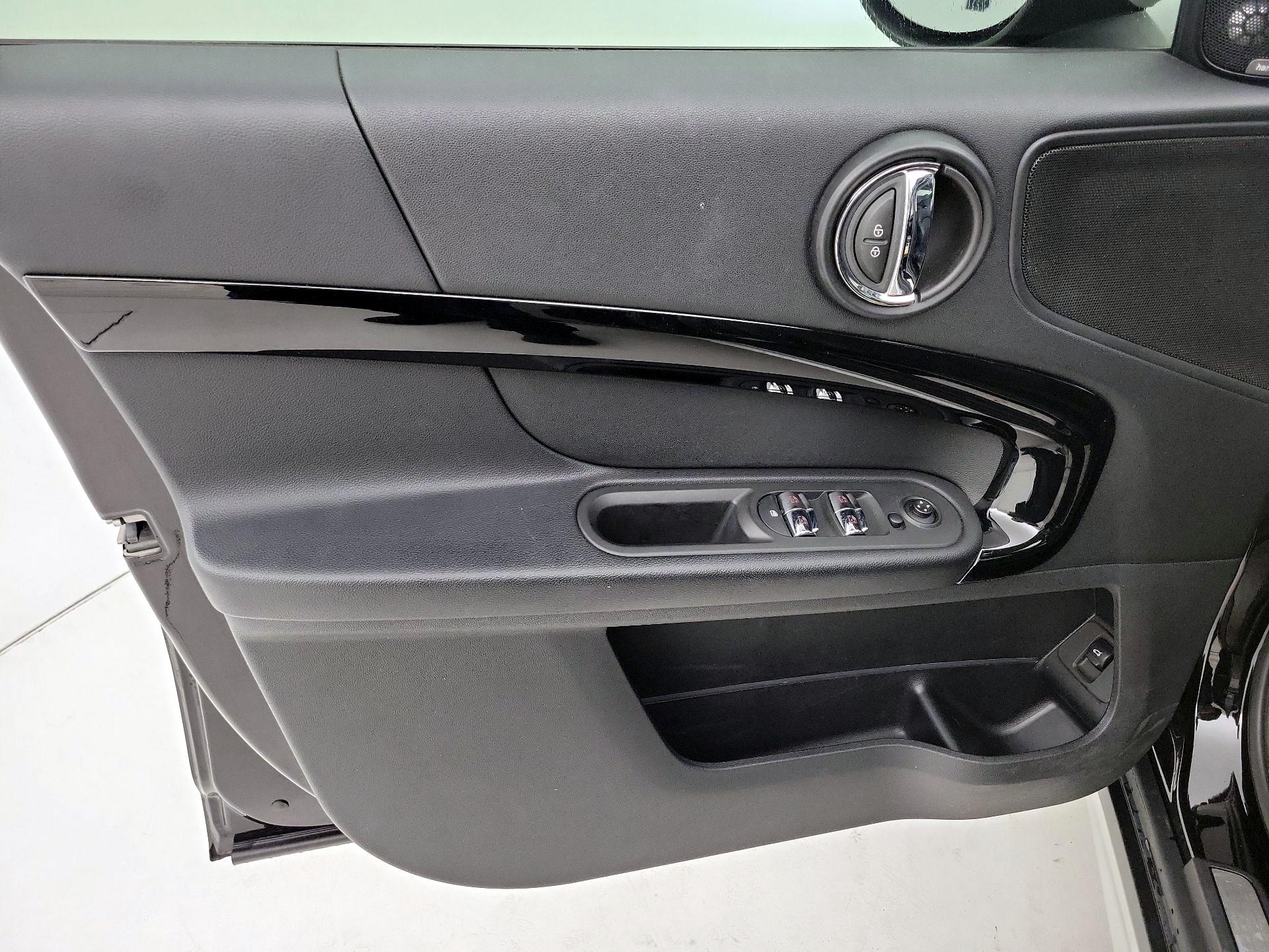 Thumbnail: 2020 MINI Cooper Countryman - 12