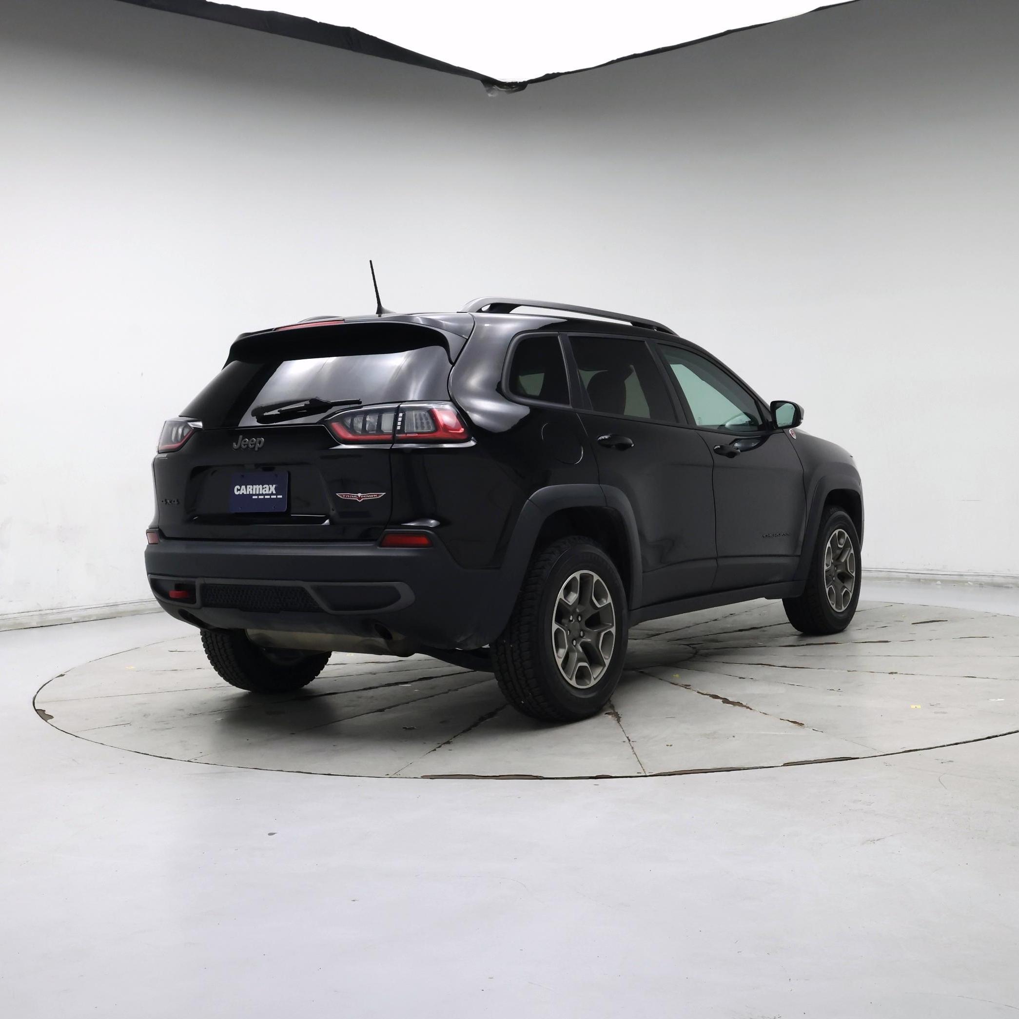 Thumbnail: 2020 Jeep Cherokee - 8