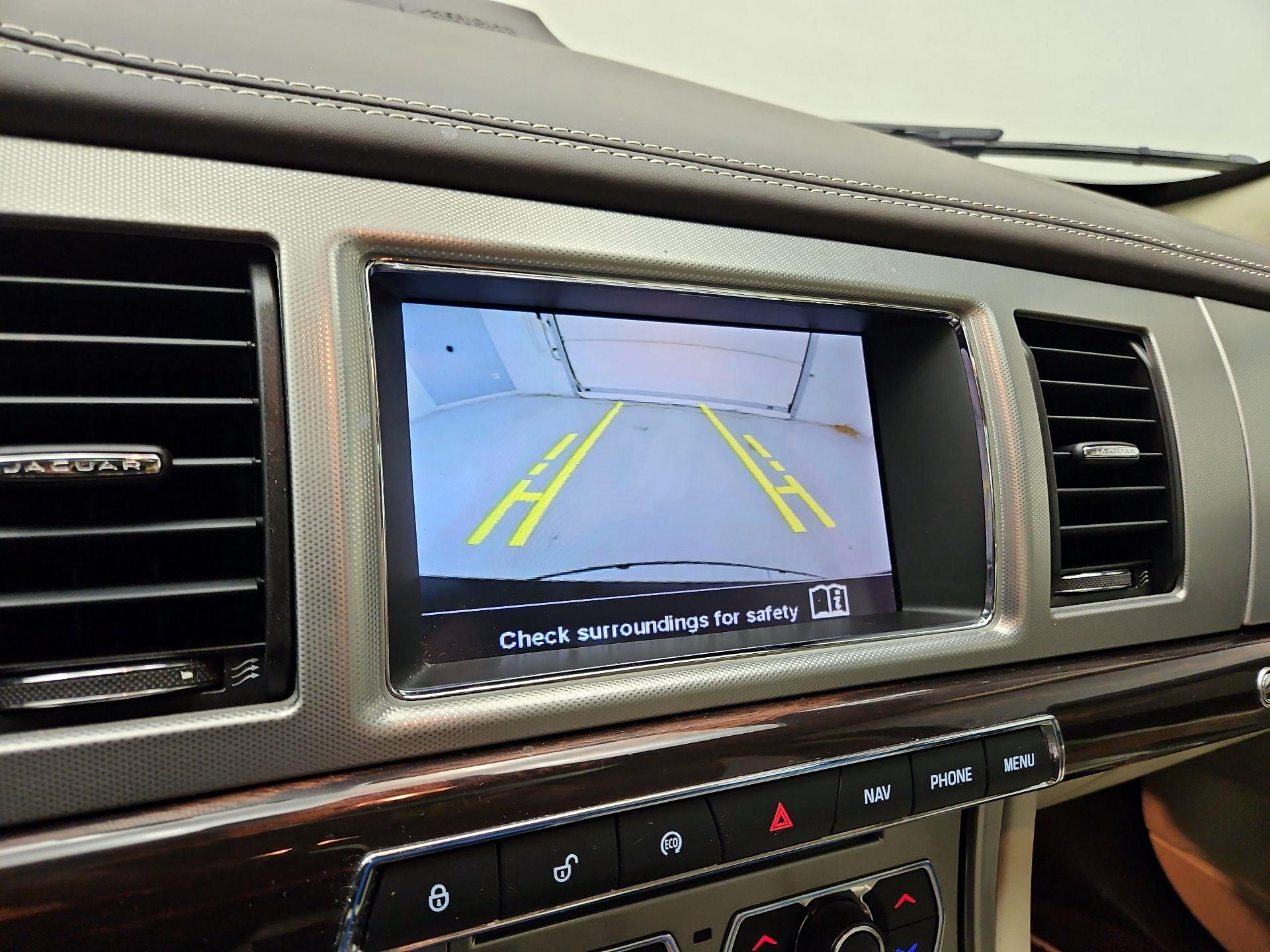 Thumbnail: 2015 Jaguar XF - 15
