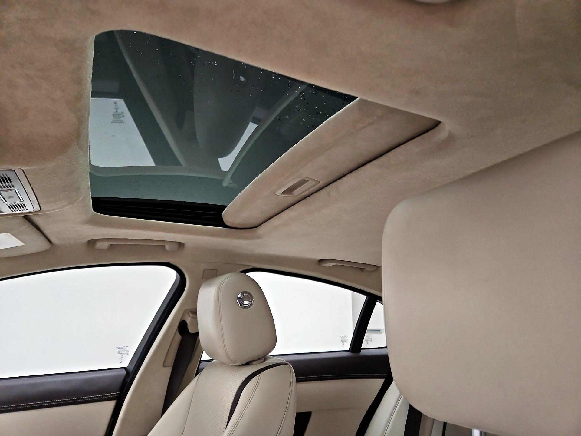 Thumbnail: 2015 Jaguar XF - 20