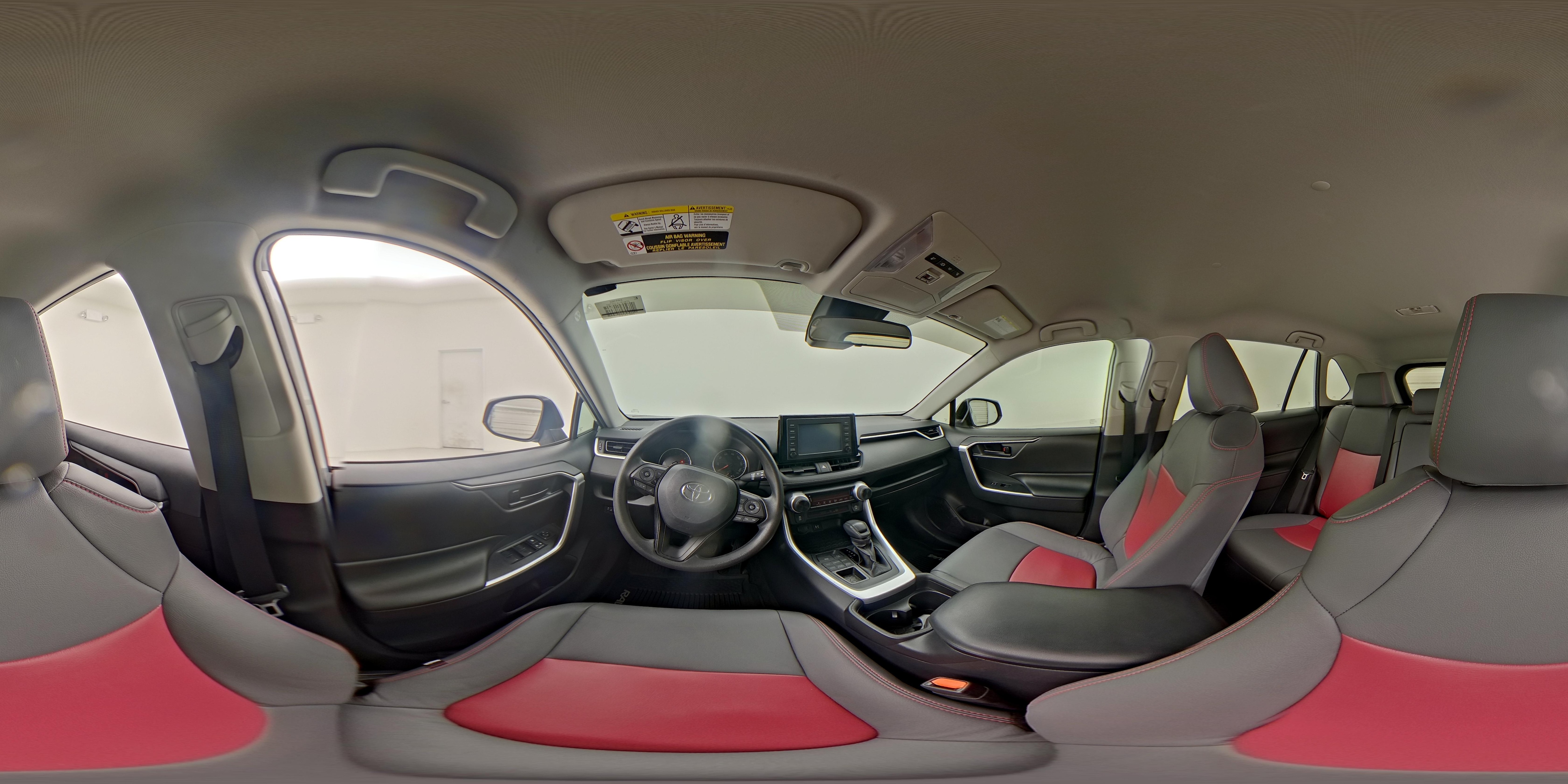 2019 Toyota RAV4 LE - Photo 26
