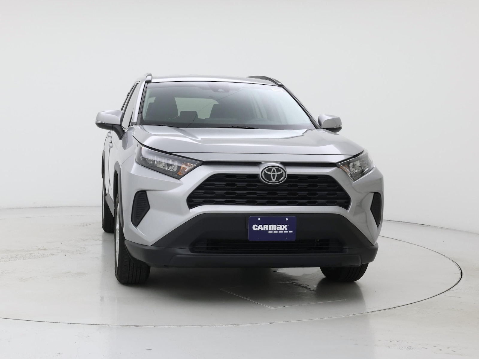 2019 Toyota RAV4 LE - Photo 6
