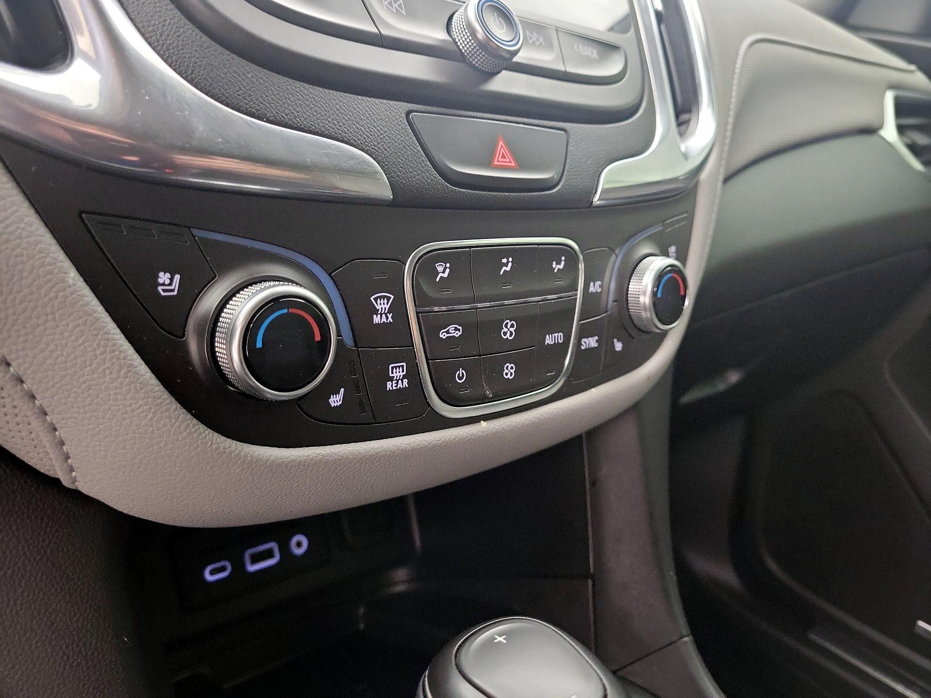 Thumbnail: 2019 Chevrolet Equinox - 17
