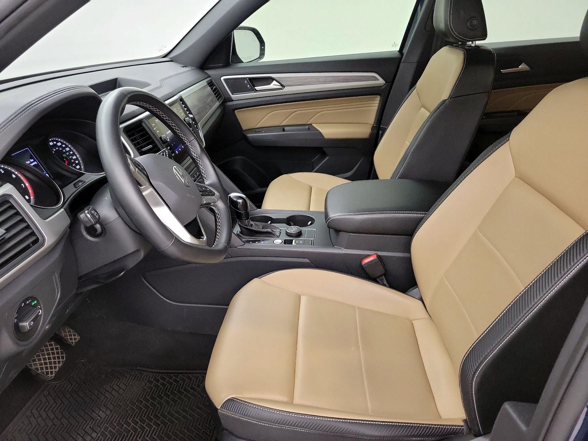 Thumbnail: 2021 Volkswagen Atlas - 11
