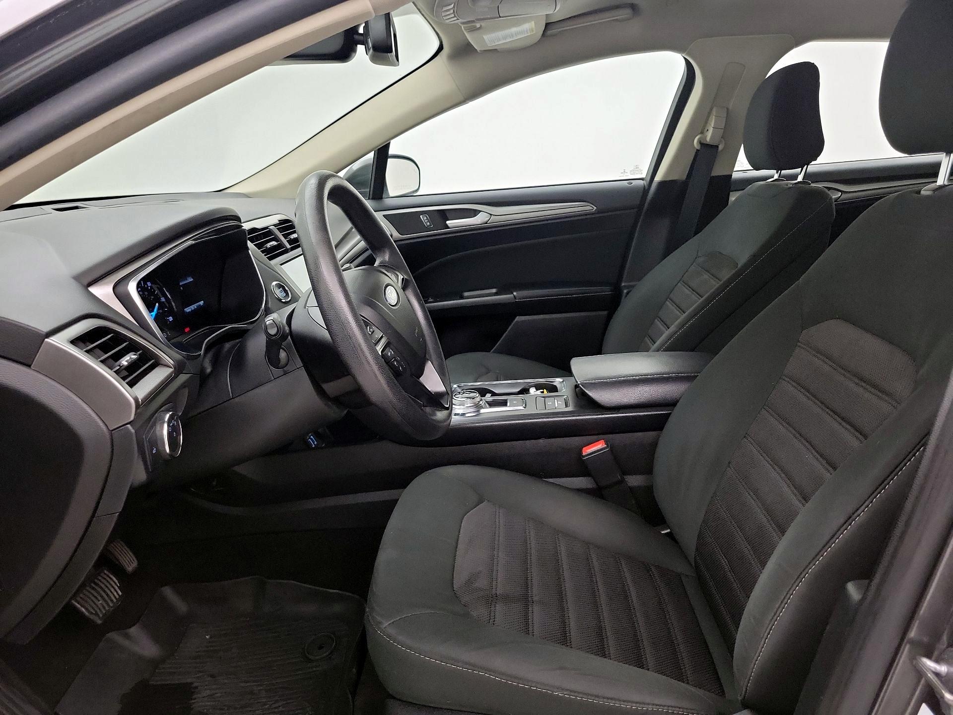 Thumbnail: 2020 Ford Fusion - 11