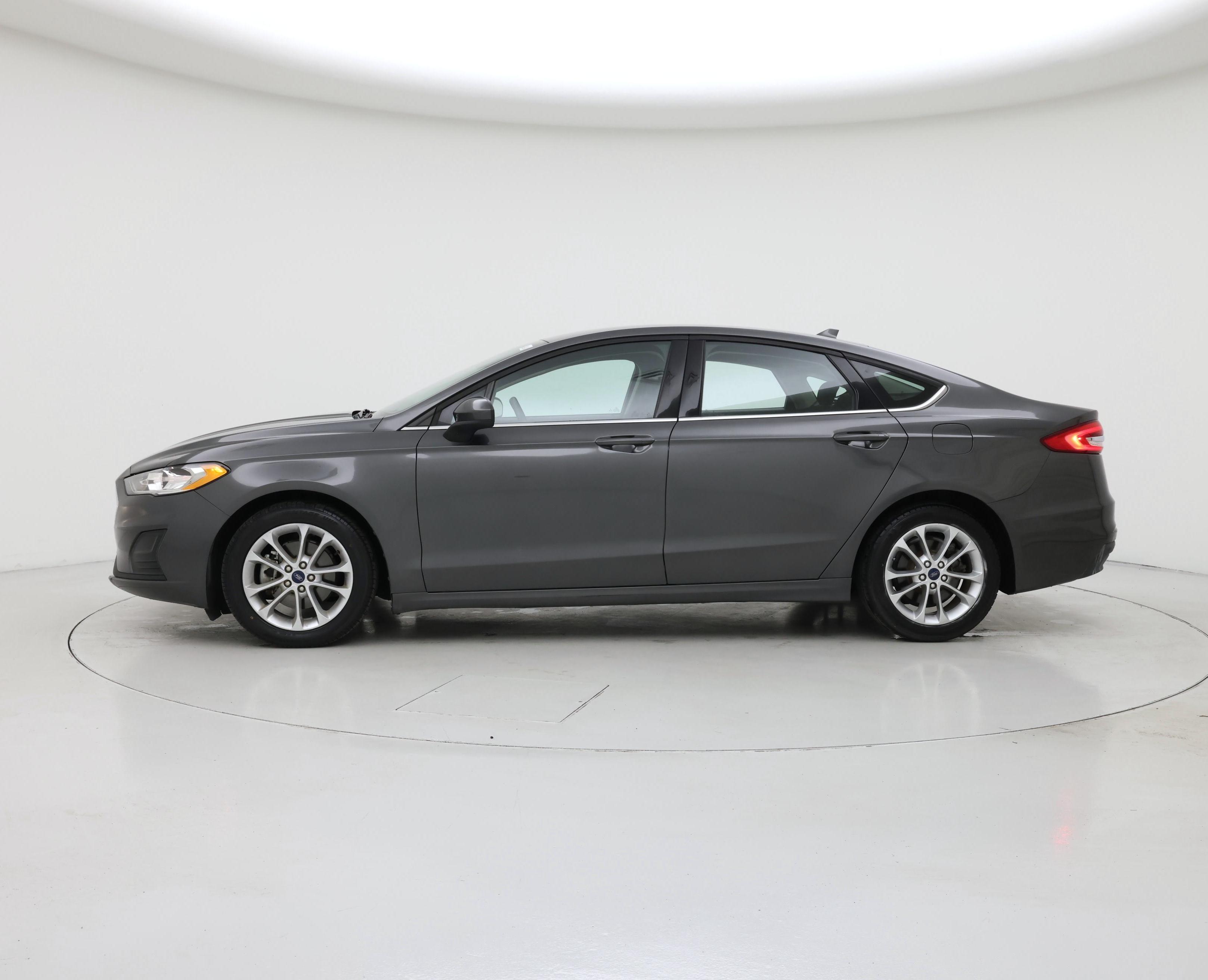 Thumbnail: 2020 Ford Fusion - 3