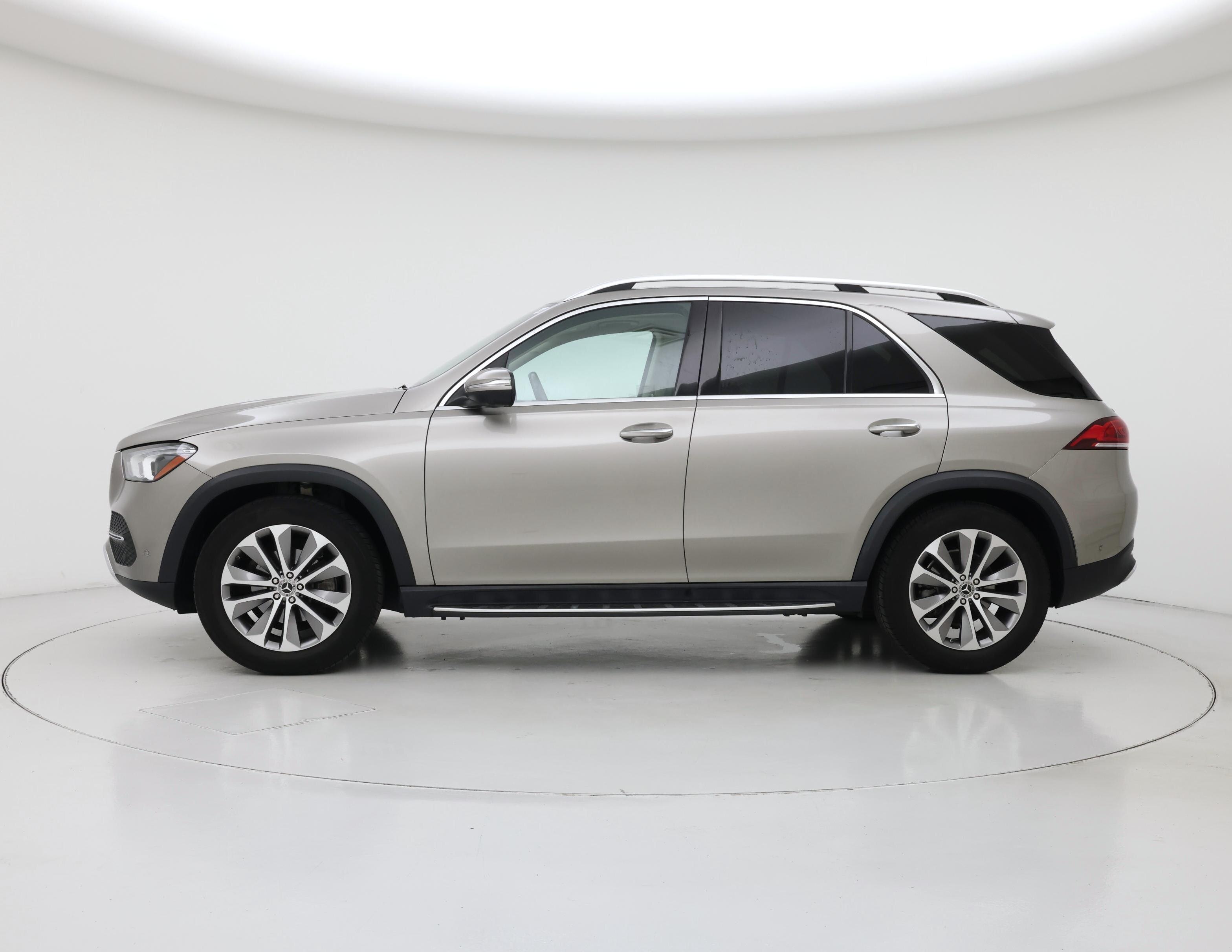 Thumbnail: 2020 Mercedes-Benz GLE - 3