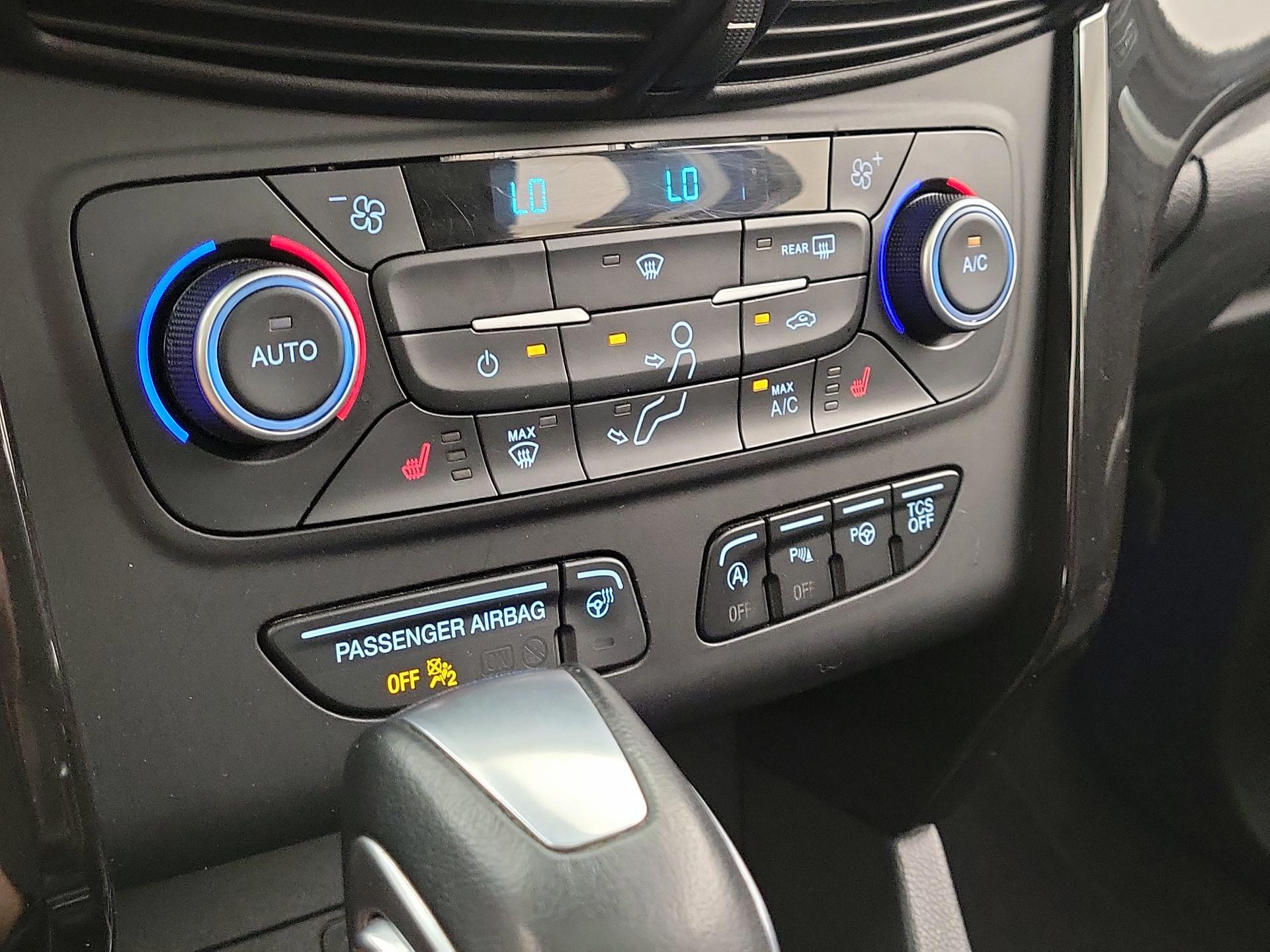 Thumbnail: 2018 Ford Escape - 17