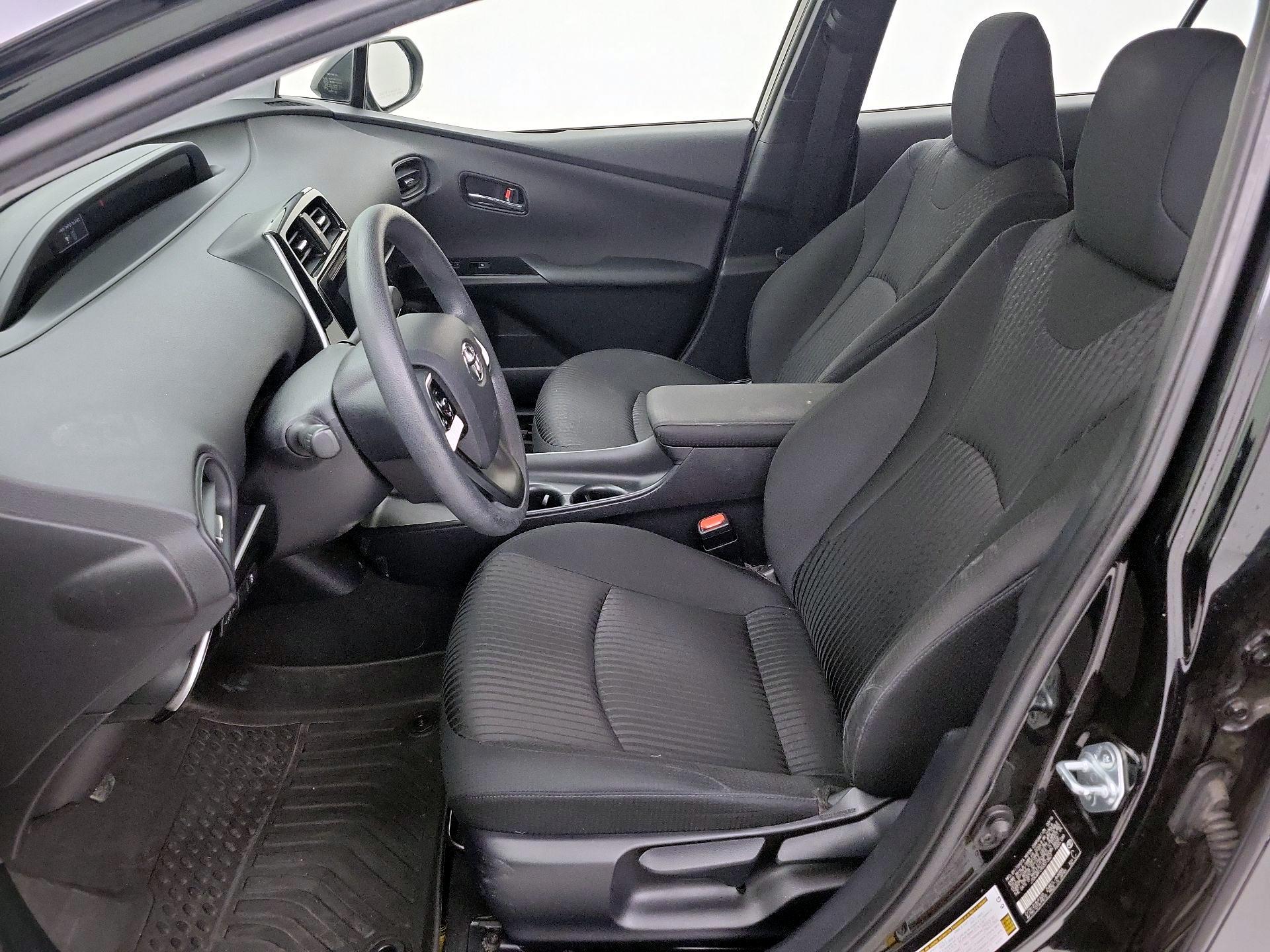 Thumbnail: 2016 Toyota Prius - 11