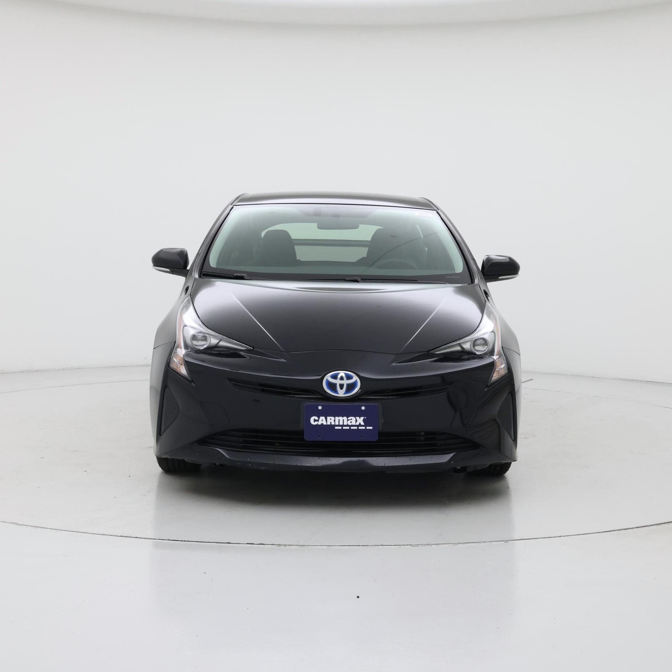 Thumbnail: 2016 Toyota Prius - 5