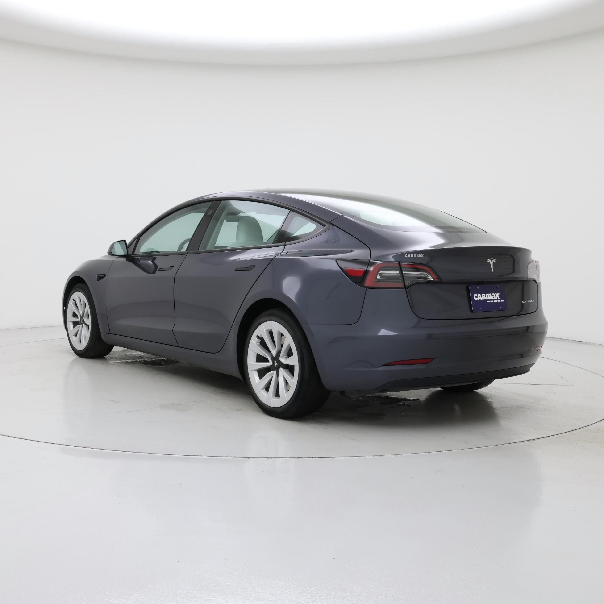Thumbnail: 2023 Tesla Model 3 - 2