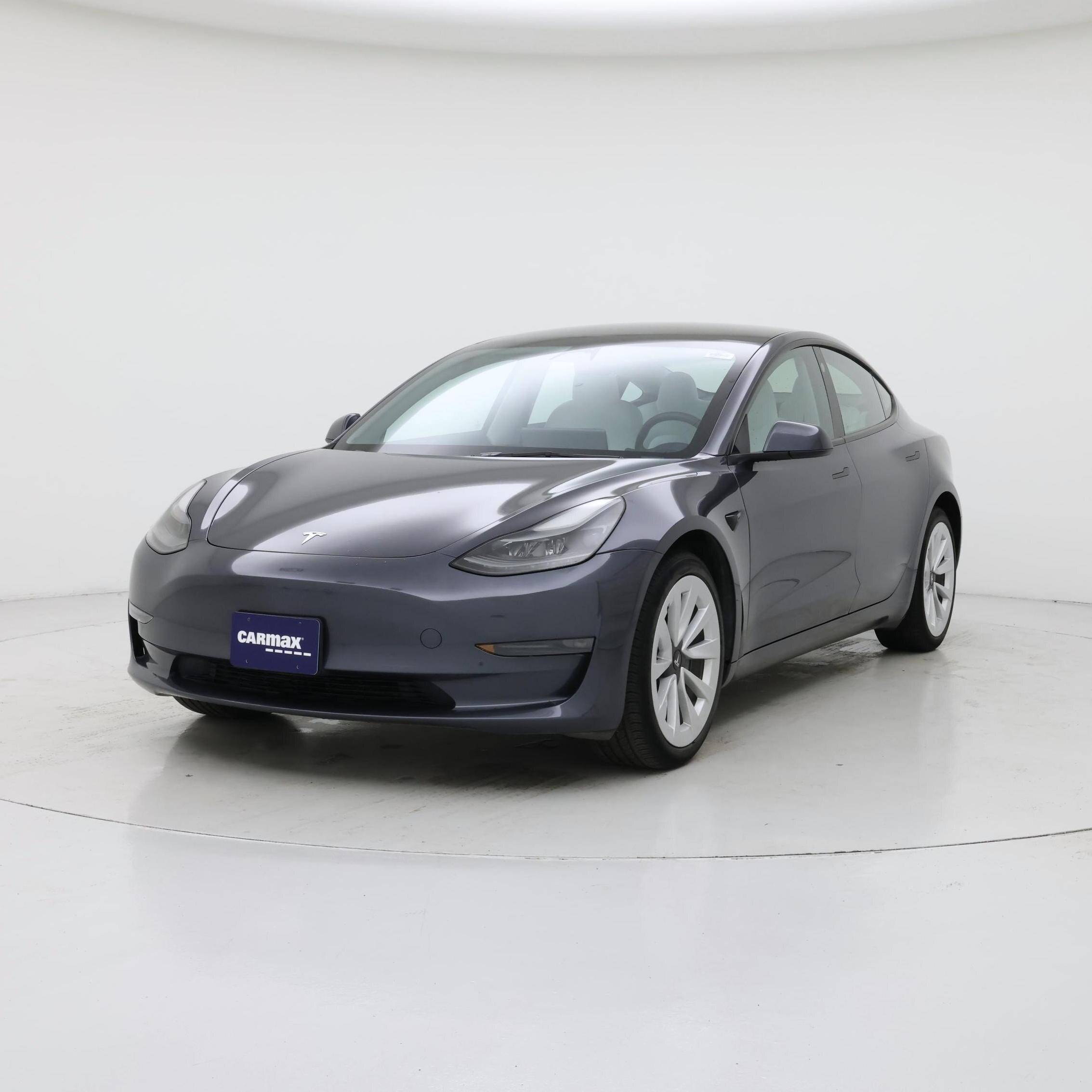 Thumbnail: 2023 Tesla Model 3 - 4