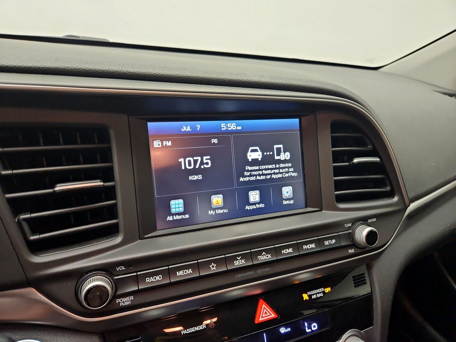 Thumbnail: 2019 Hyundai Elantra - 15