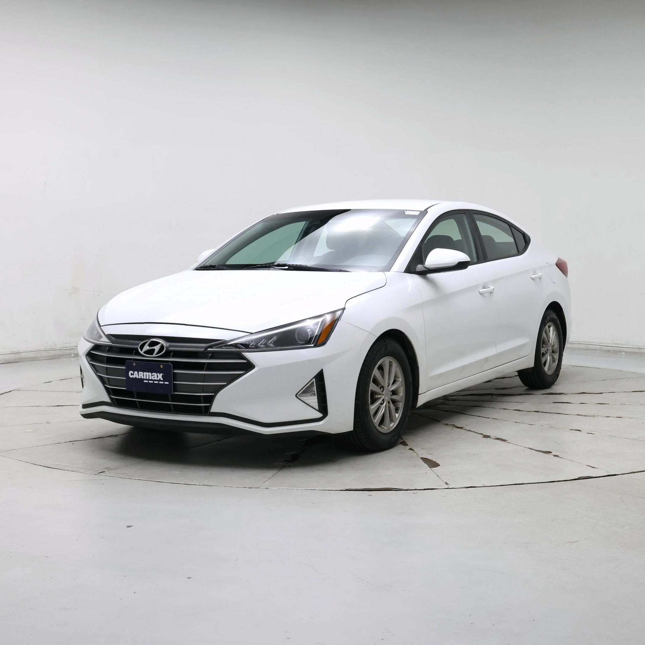 Thumbnail: 2019 Hyundai Elantra - 4