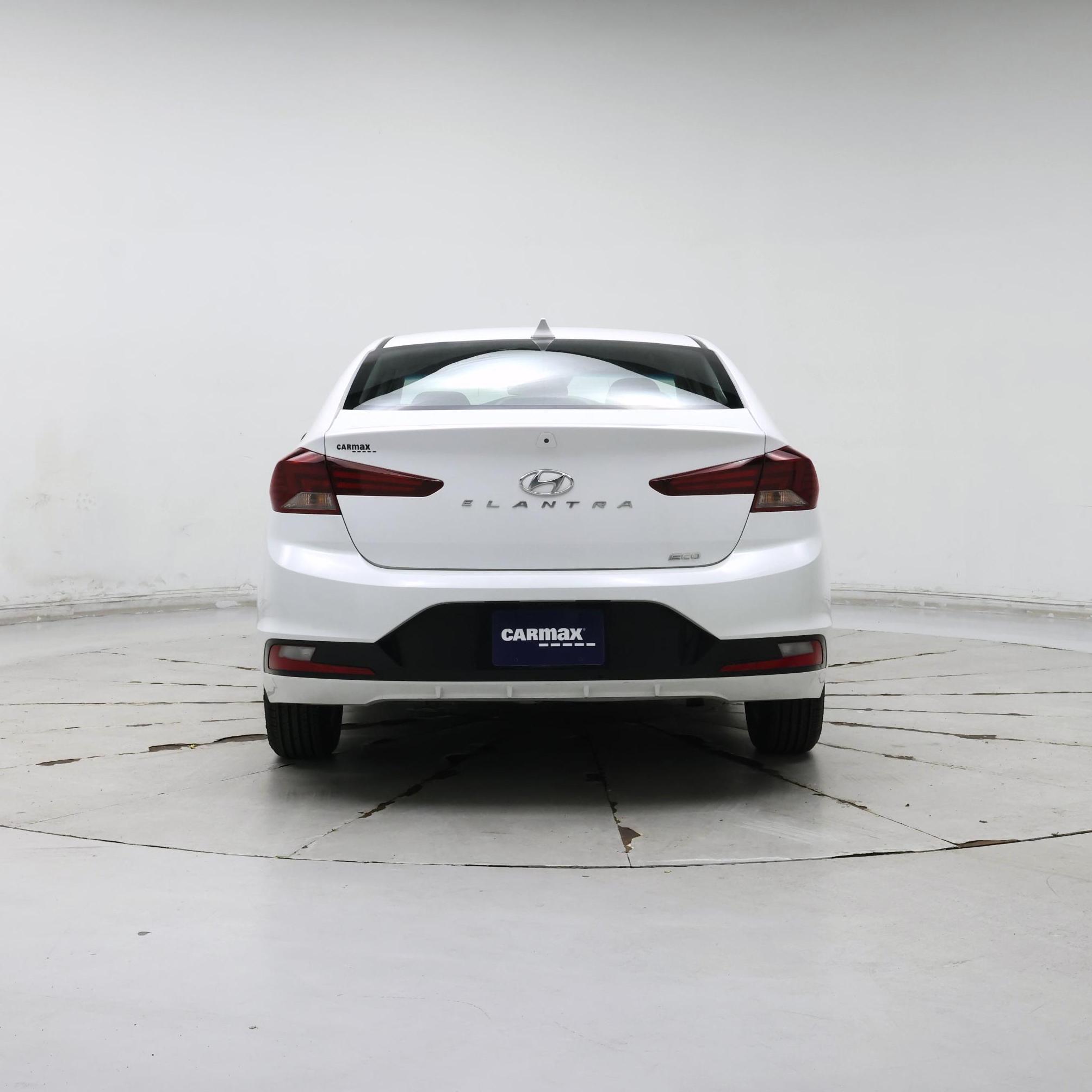 Thumbnail: 2019 Hyundai Elantra - 6