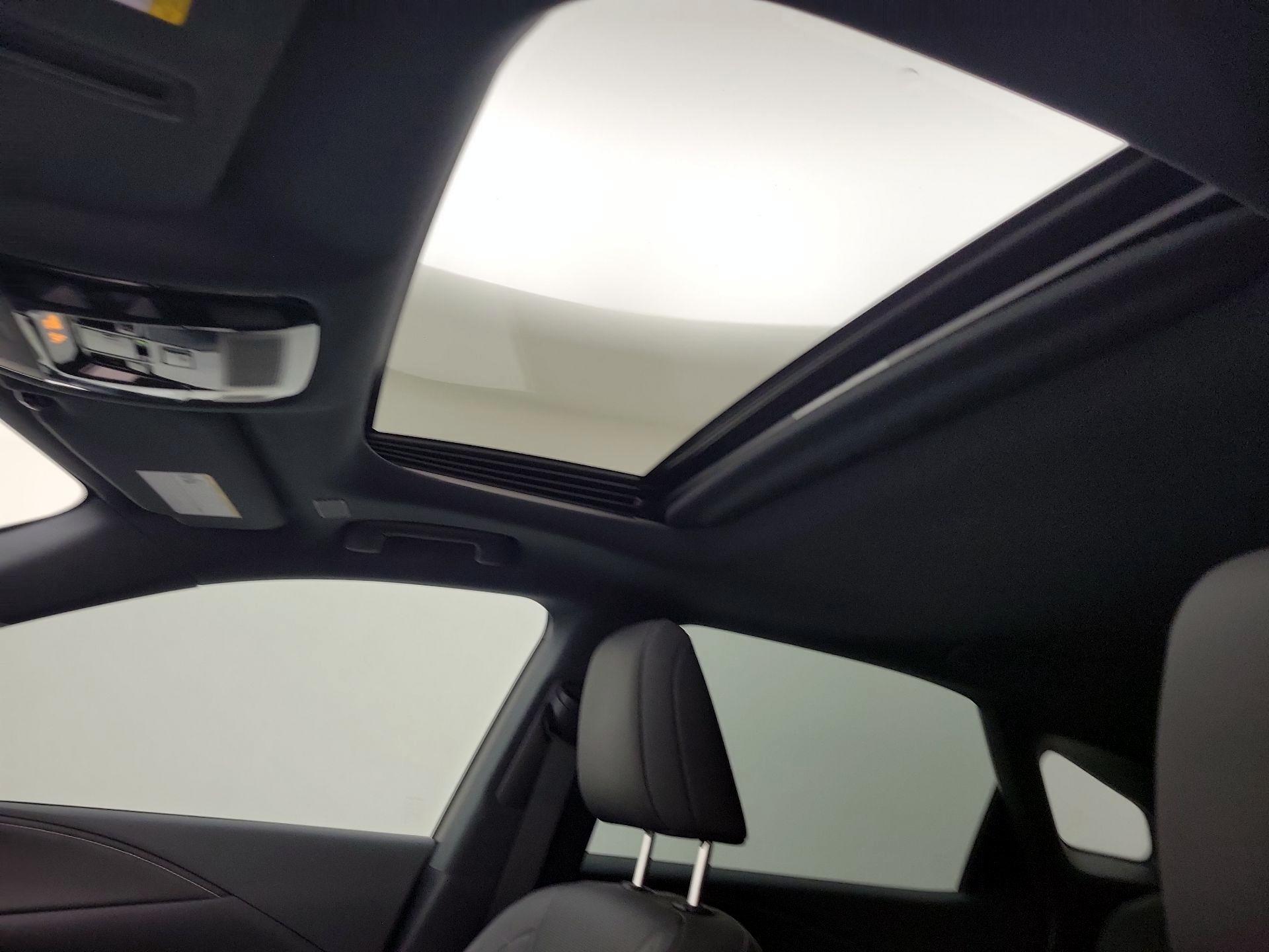 Thumbnail: 2023 Lexus RX - 19
