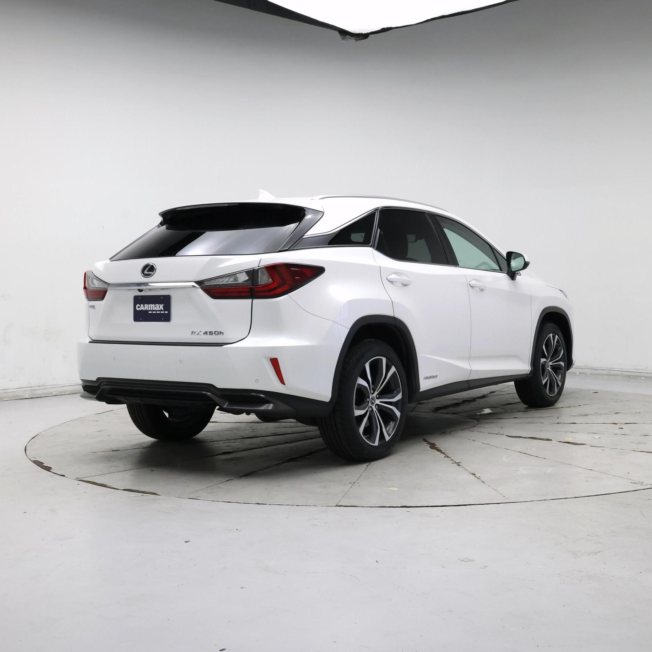 Thumbnail: 2019 Lexus RX - 8