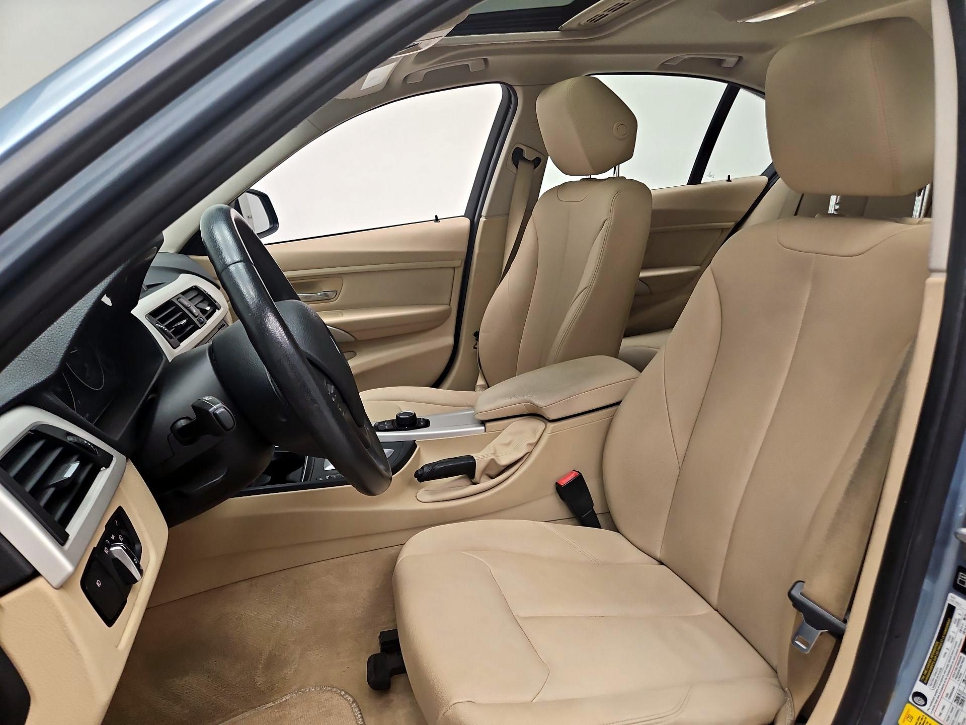Thumbnail: 2014 BMW 3 Series - 11