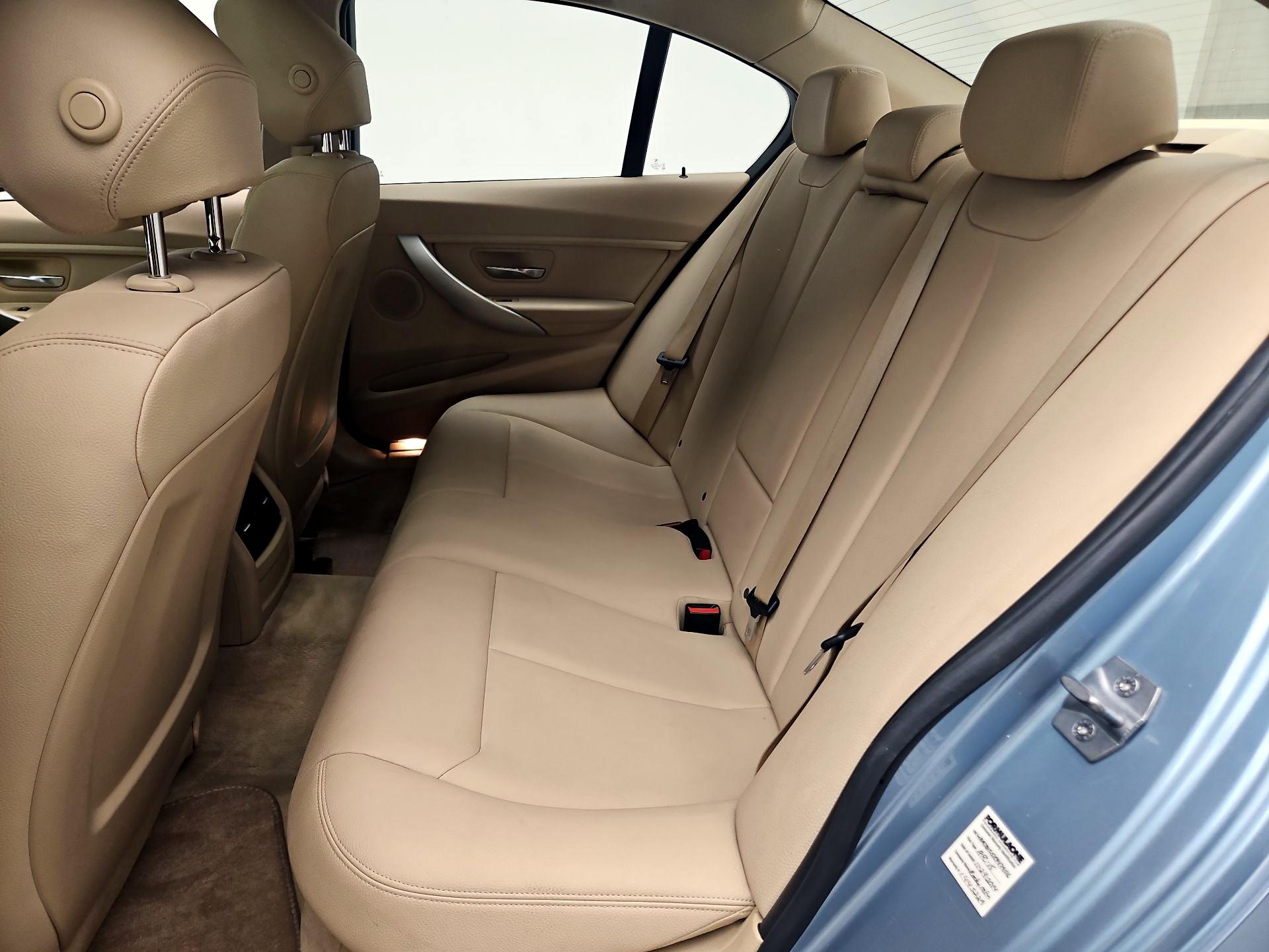 Thumbnail: 2014 BMW 3 Series - 19