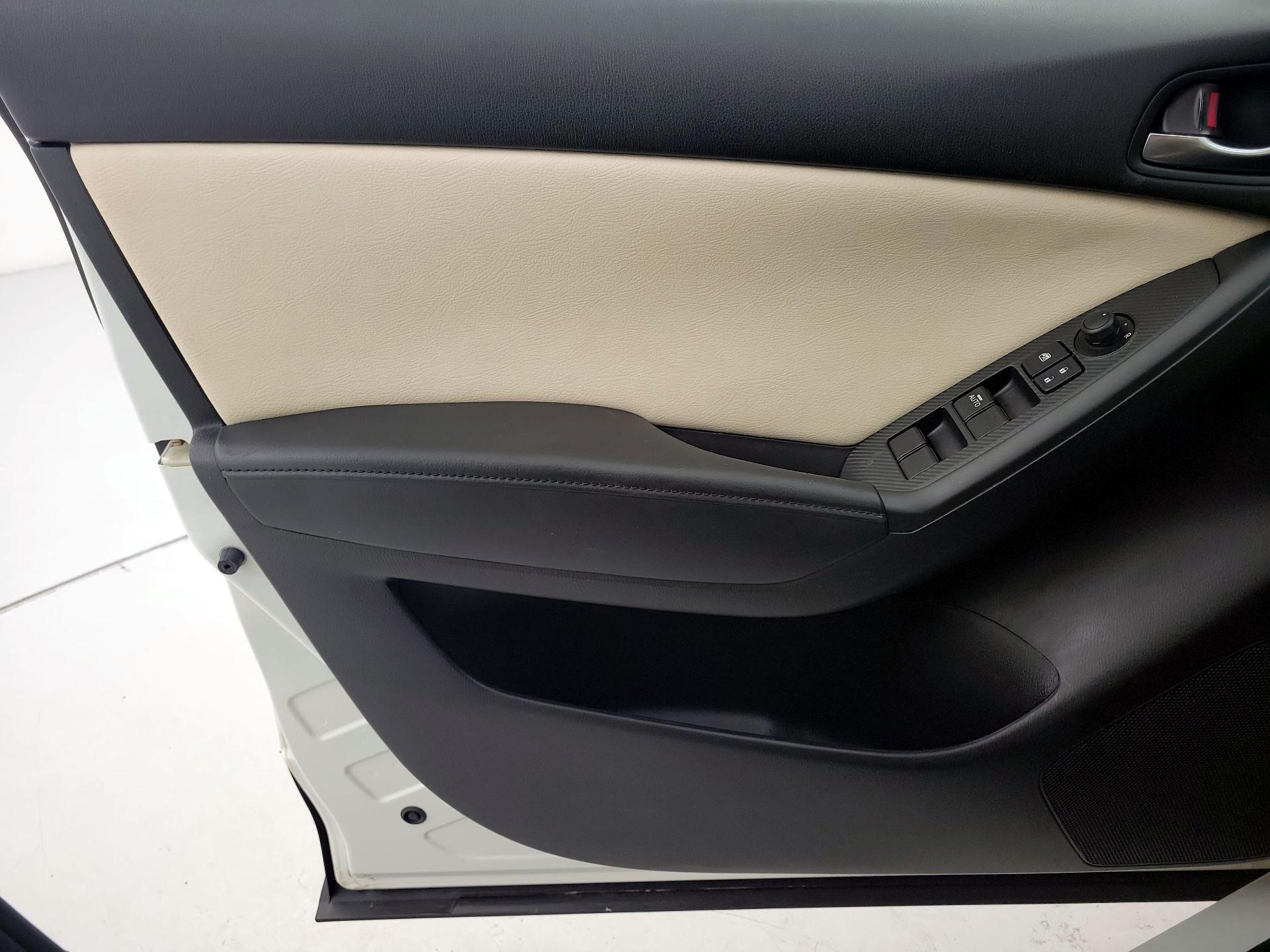Thumbnail: 2016 Mazda CX-5 - 12