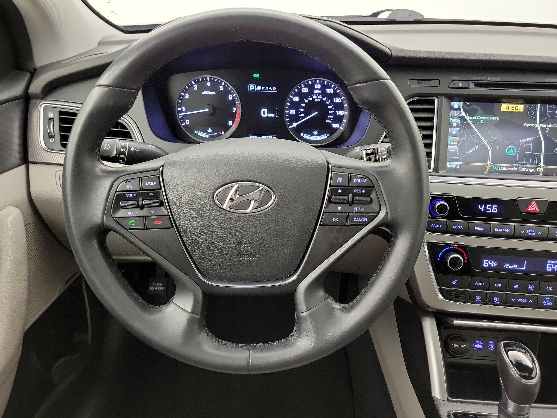 Thumbnail: 2016 Hyundai Sonata - 10