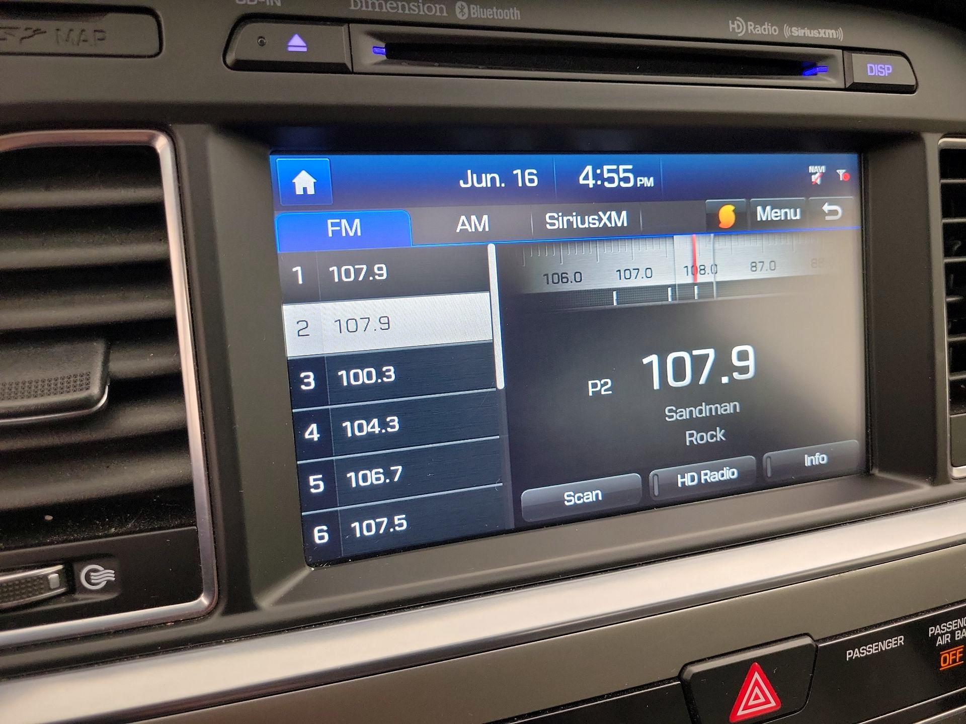 Thumbnail: 2016 Hyundai Sonata - 16