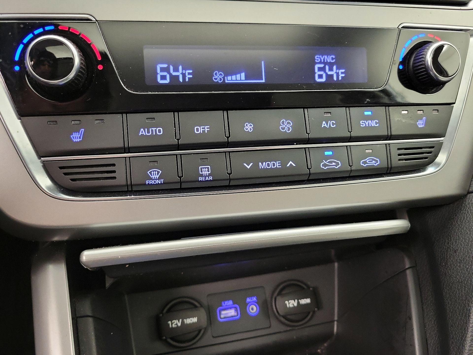 Thumbnail: 2016 Hyundai Sonata - 17
