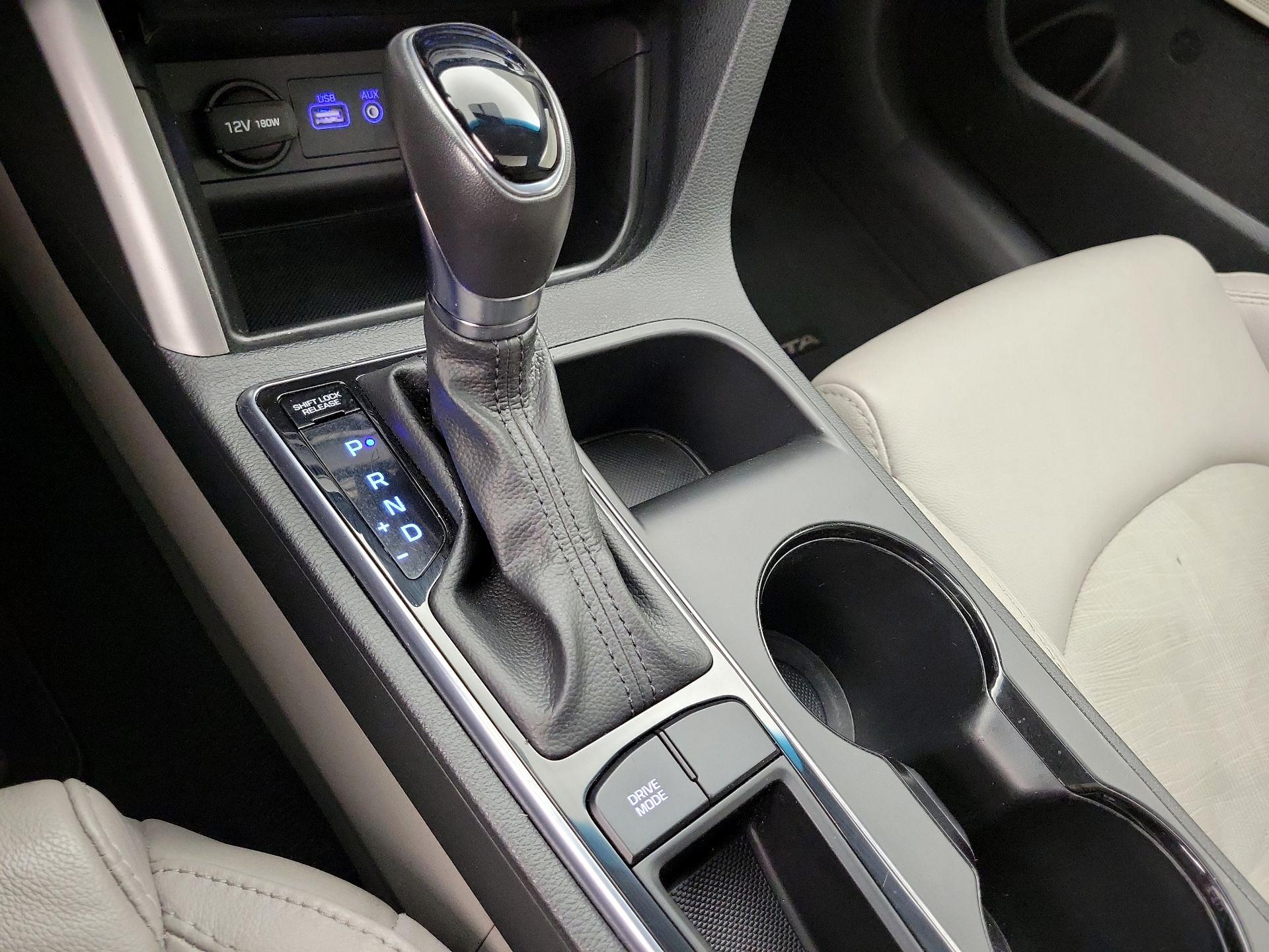 Thumbnail: 2016 Hyundai Sonata - 18