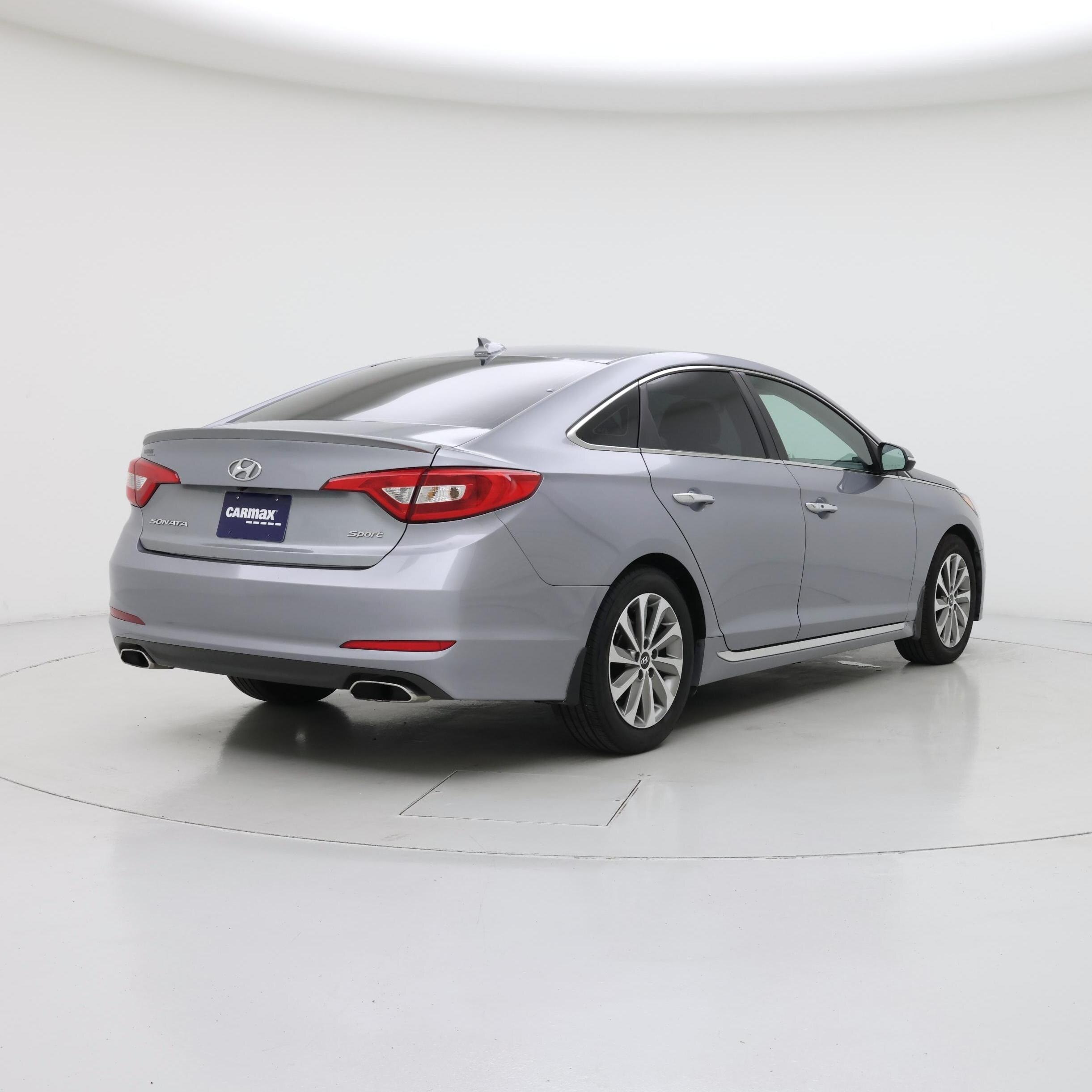 Thumbnail: 2016 Hyundai Sonata - 8