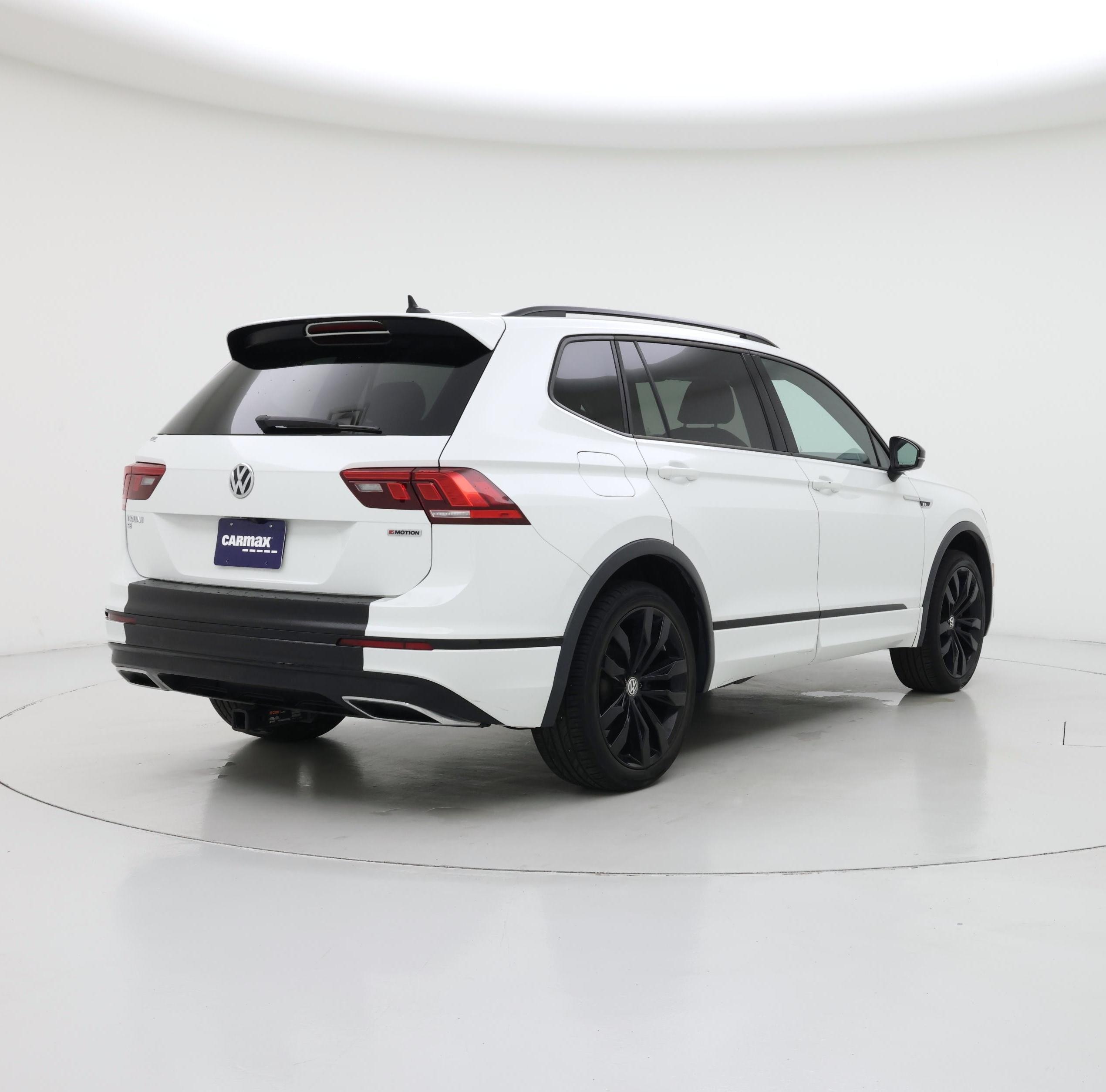 Thumbnail: 2021 Volkswagen Tiguan - 8
