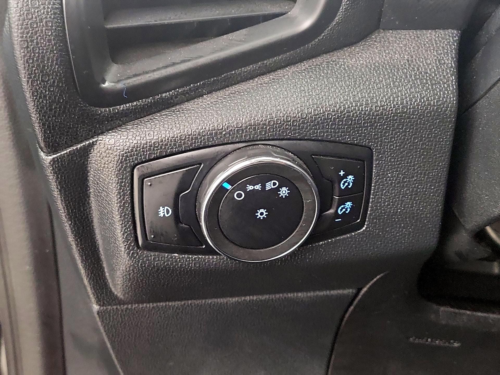 Thumbnail: 2020 Ford EcoSport - 13