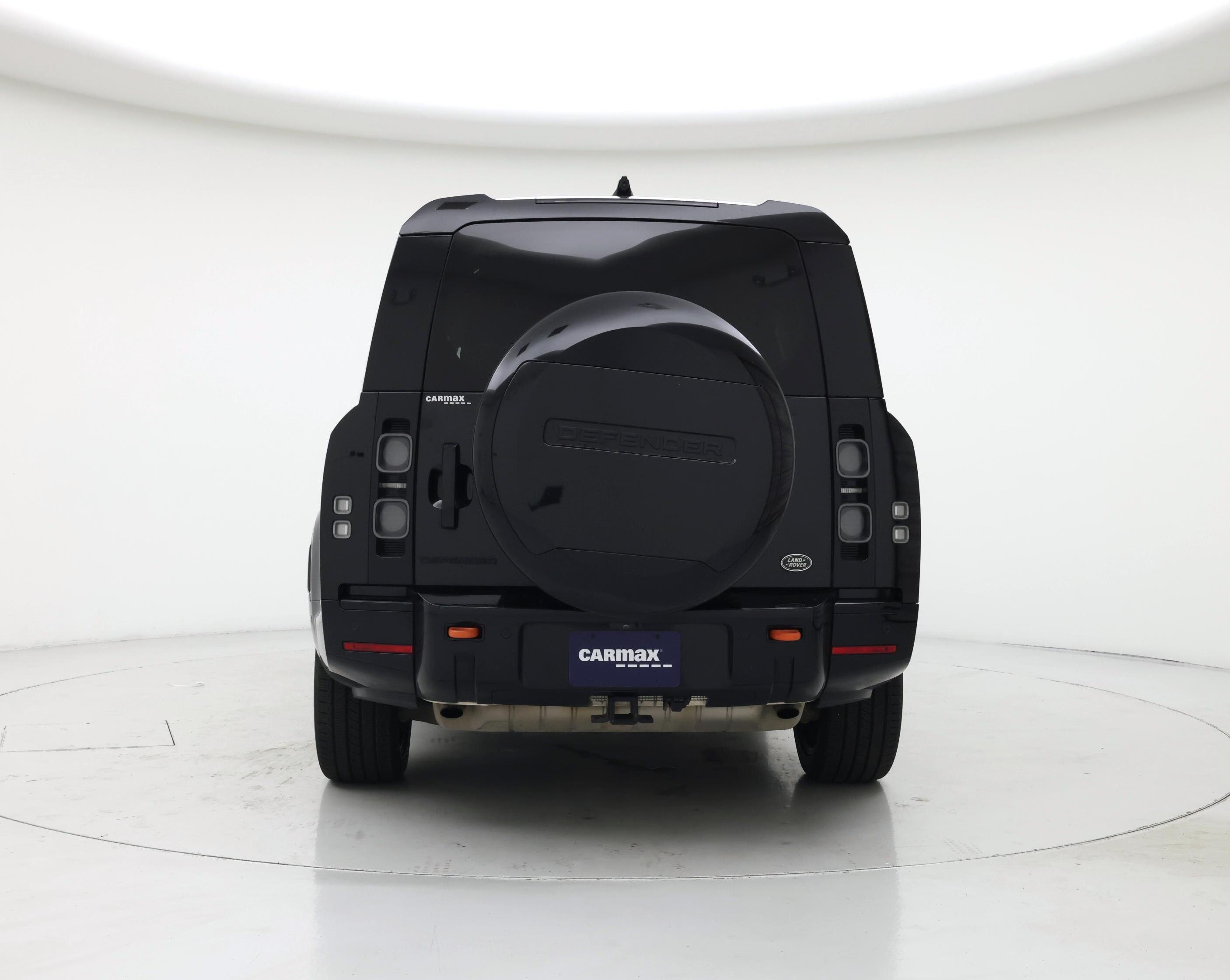 Thumbnail: 2023 Land Rover Defender - 6
