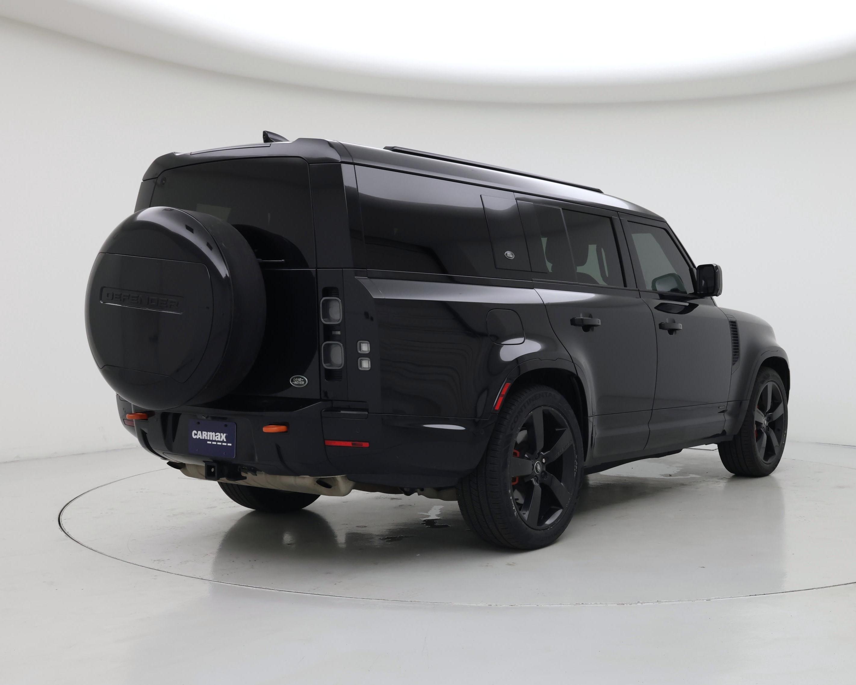 Thumbnail: 2023 Land Rover Defender - 8