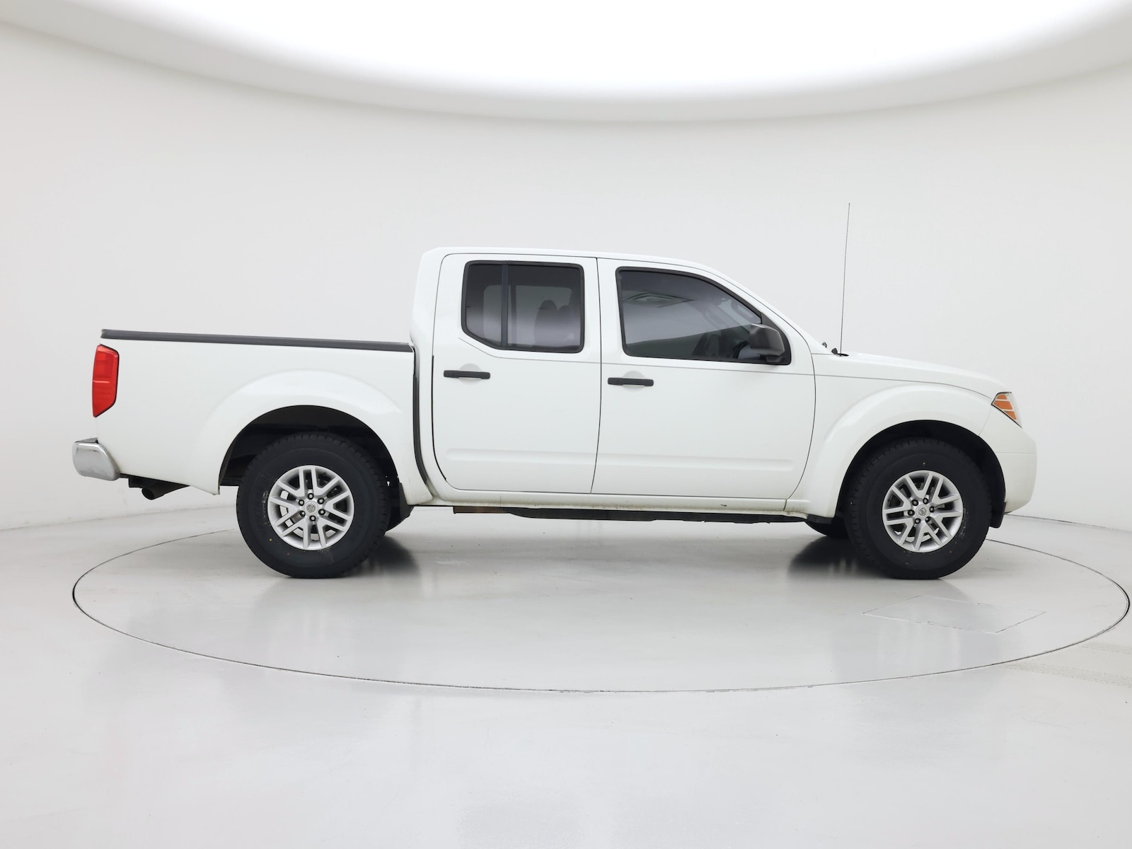 2014 Nissan Frontier SV - Photo 8