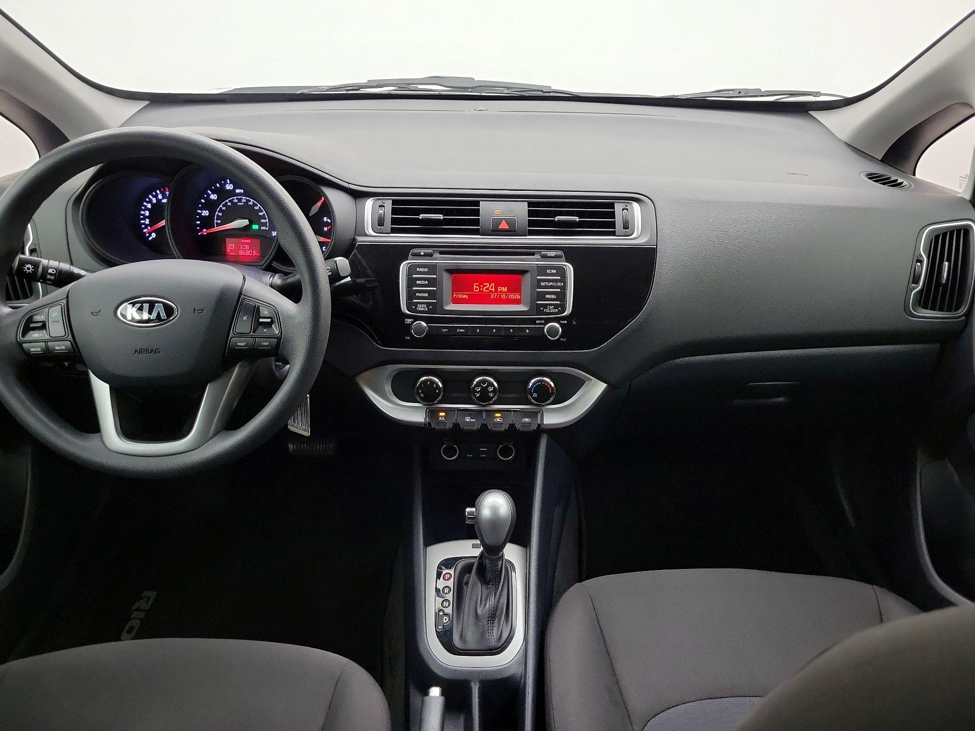 Thumbnail: 2016 Kia Rio - 9