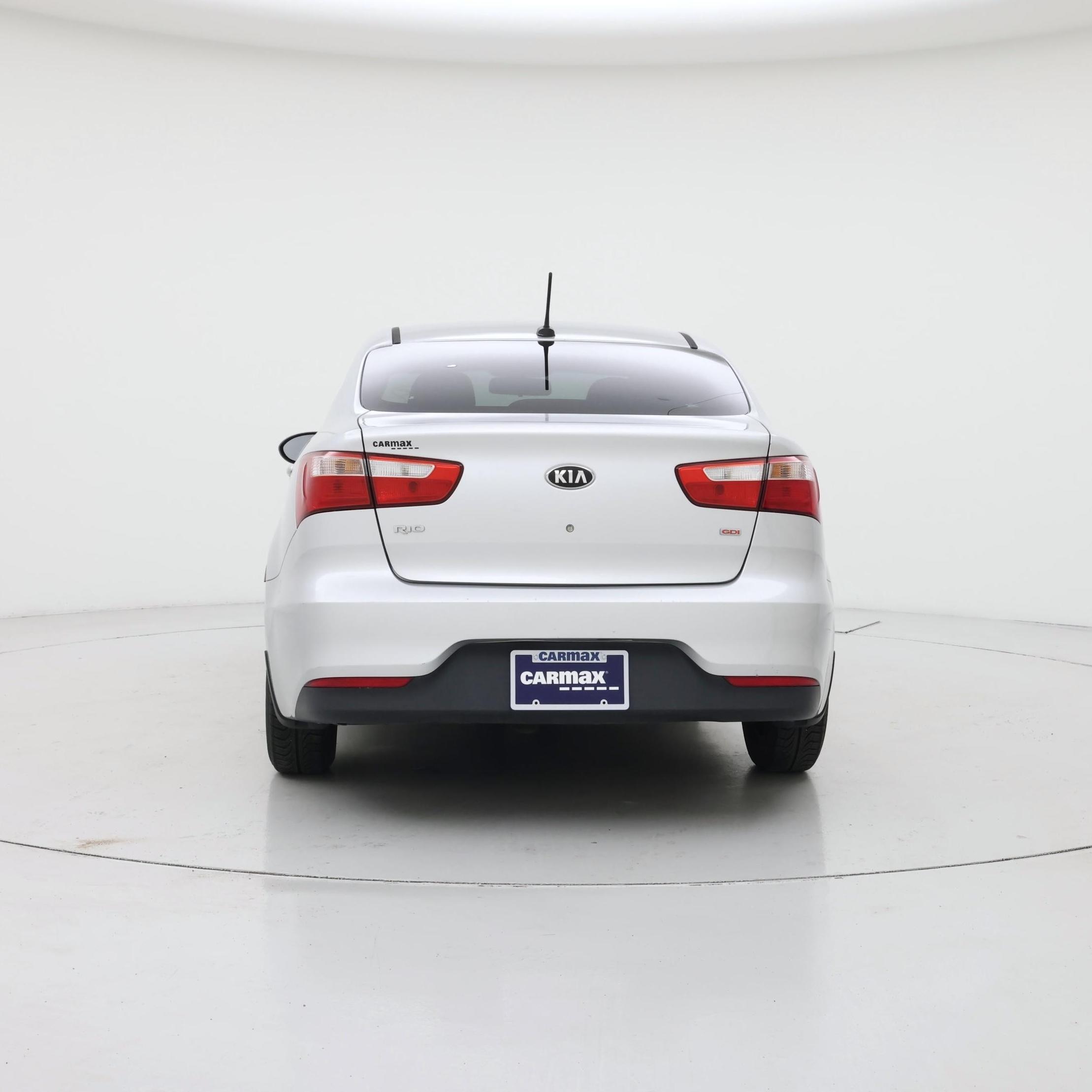Thumbnail: 2016 Kia Rio - 6