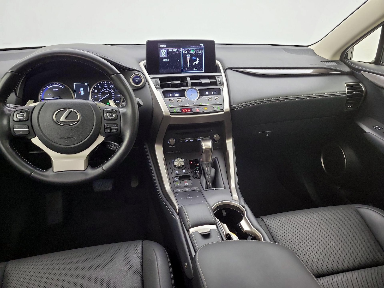 2021 Lexus NX Hybrid 300h - Photo 10