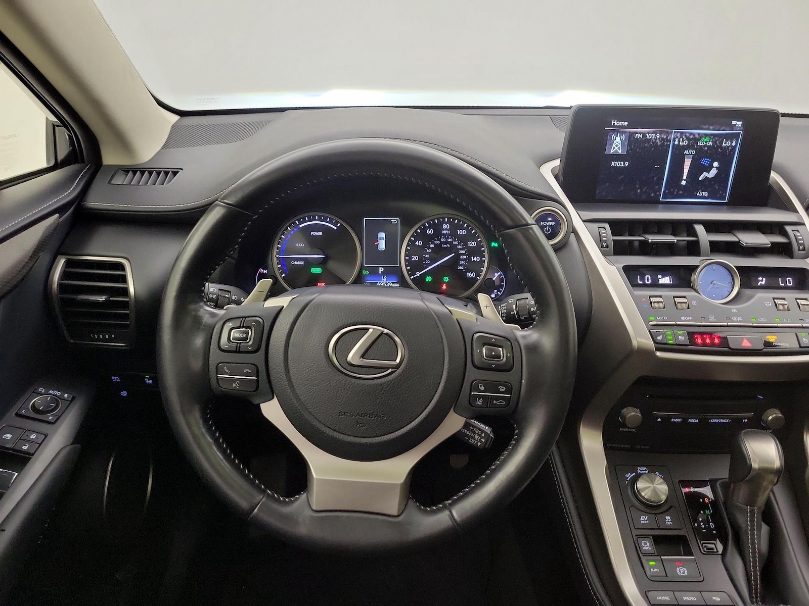 2021 Lexus NX Hybrid 300h - Photo 11