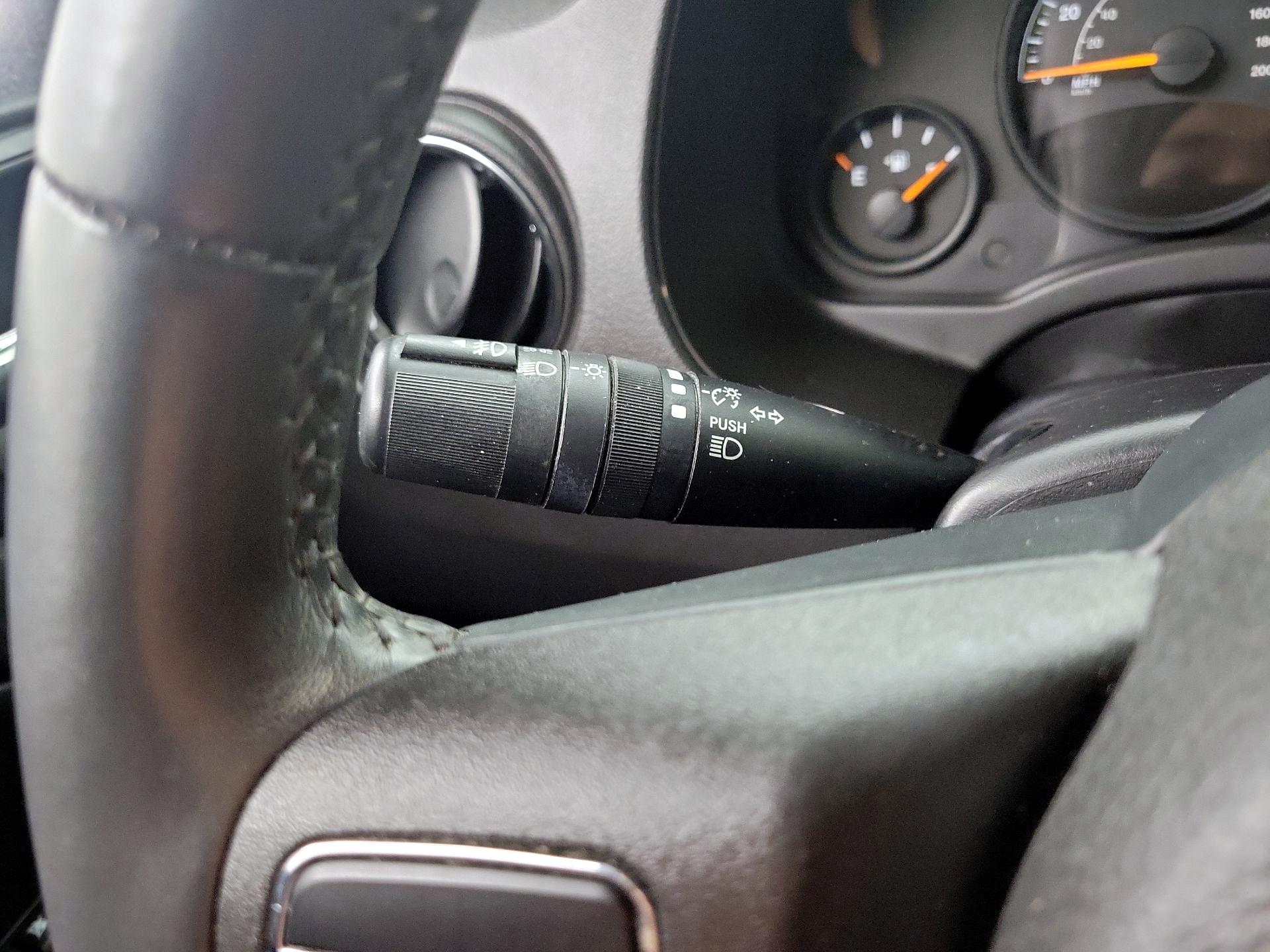 Thumbnail: 2015 Jeep Patriot - 13